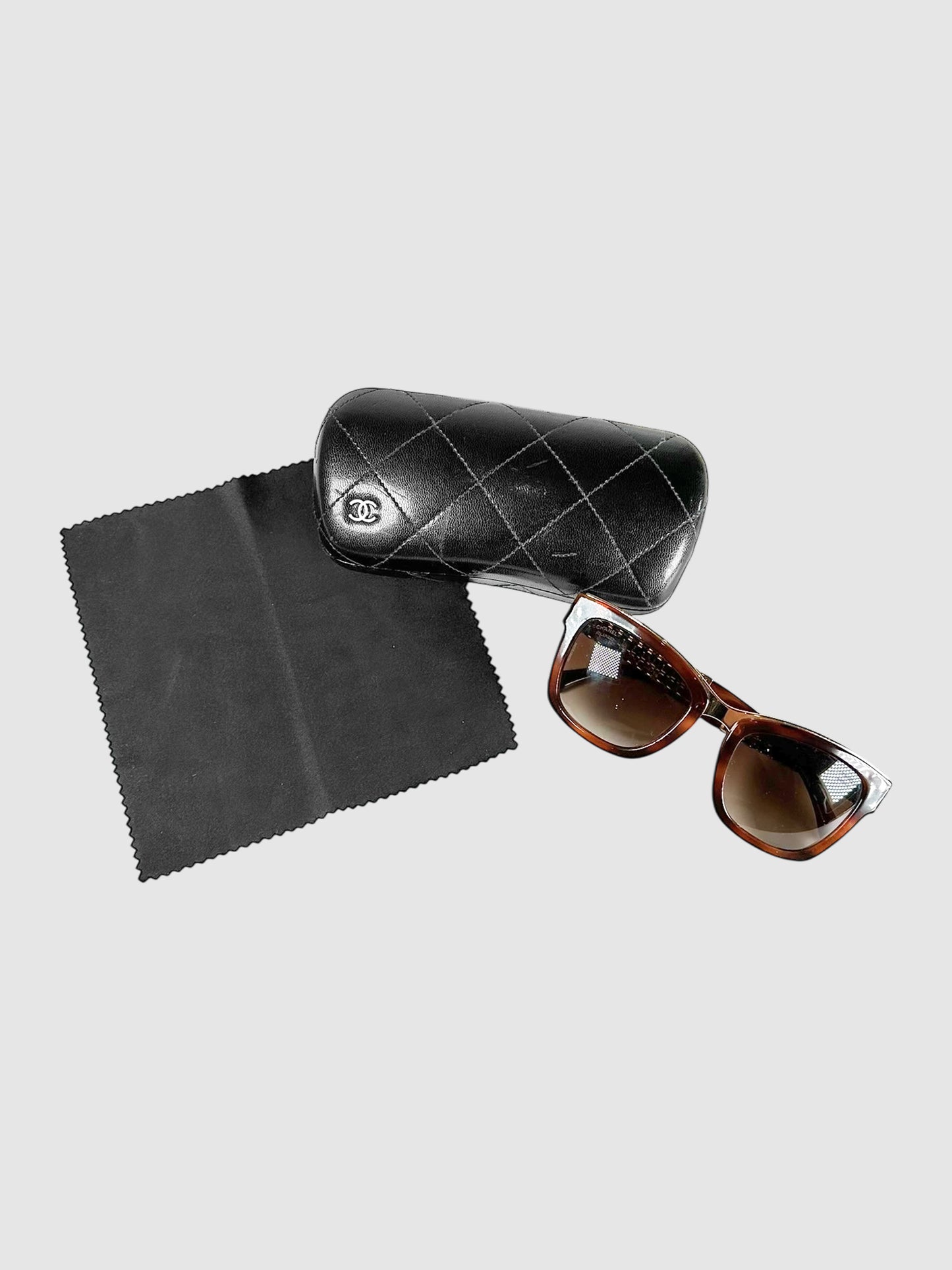 Tortoiseshell Square Sunglasses