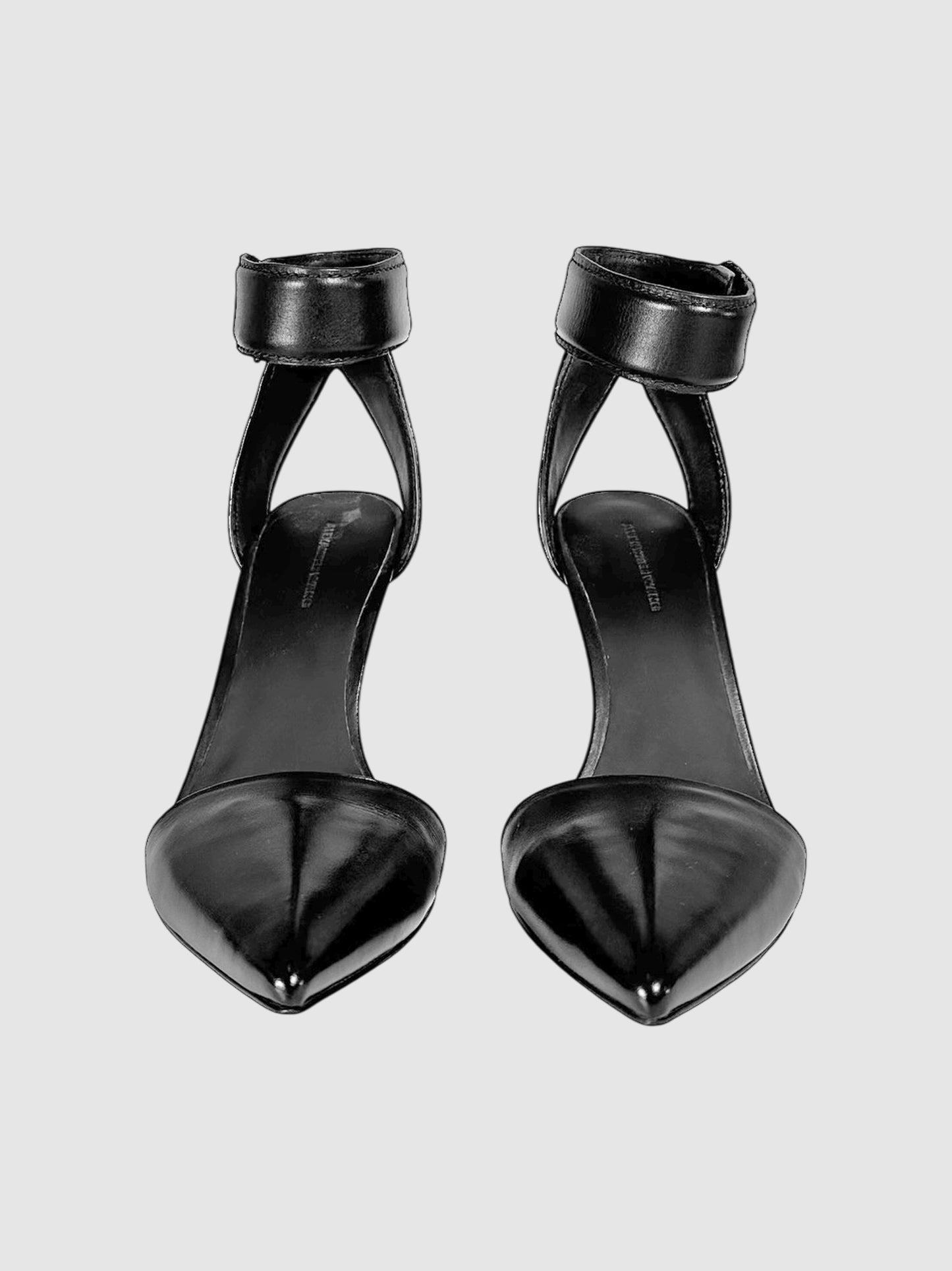 Leather Liya Pumps