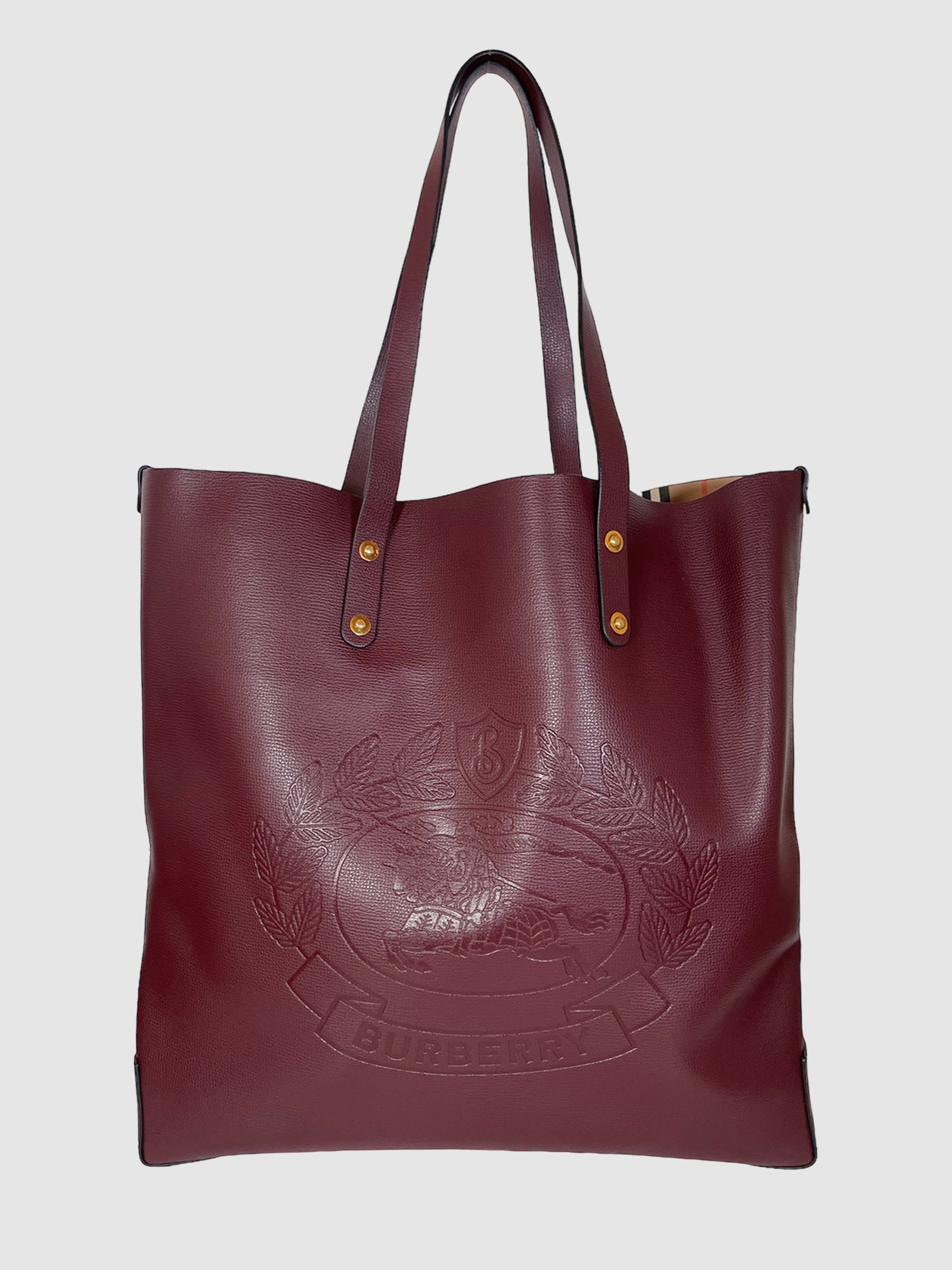 Burberry embossed crest leather tote hotsell