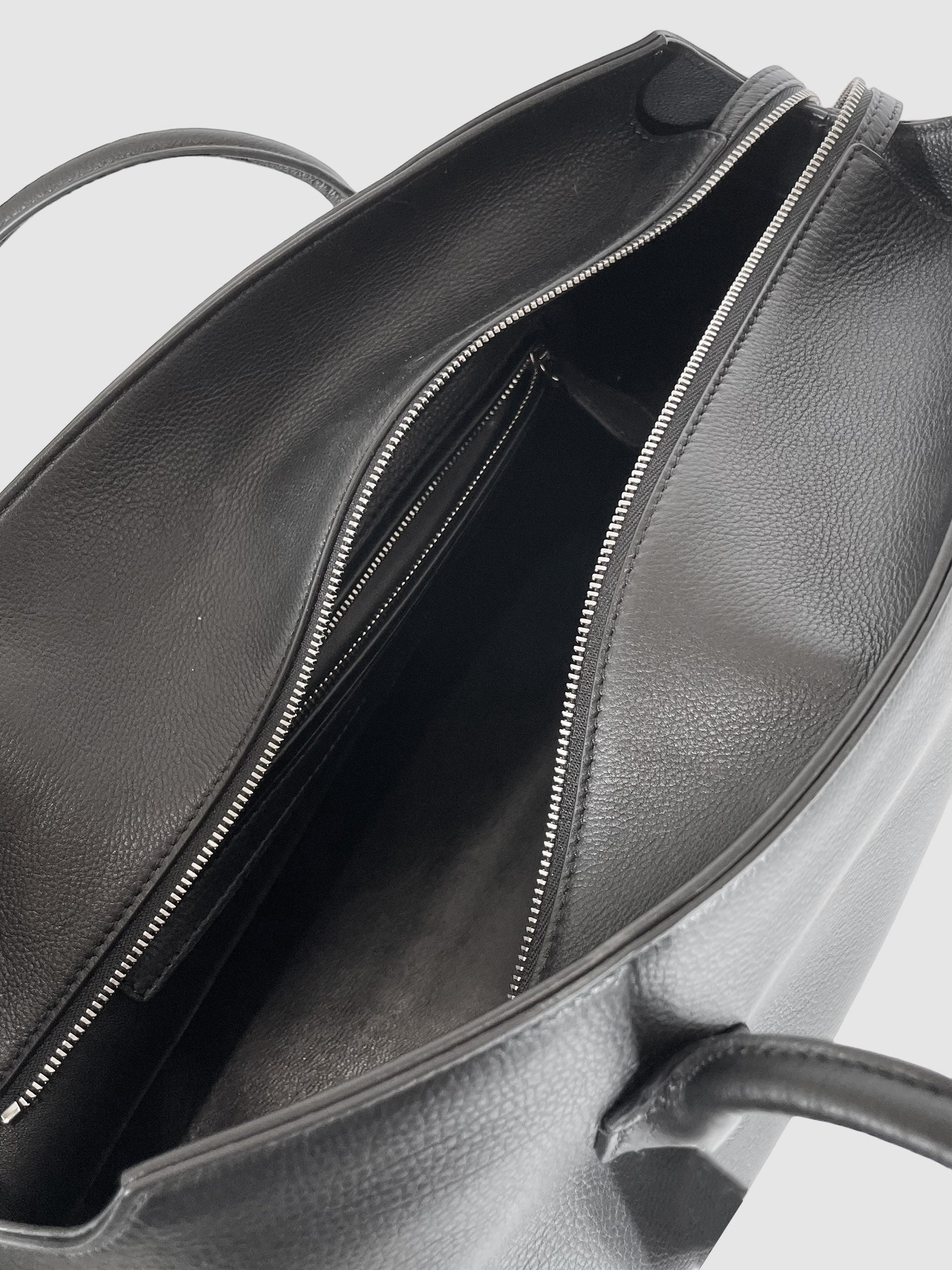 Terrasse Shoulder Bag