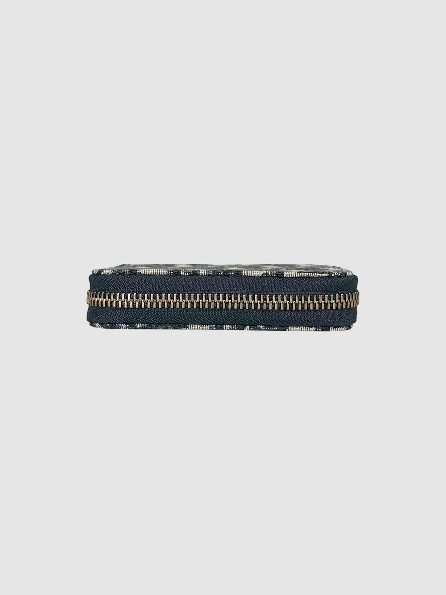 Oblique Compact Wallet
