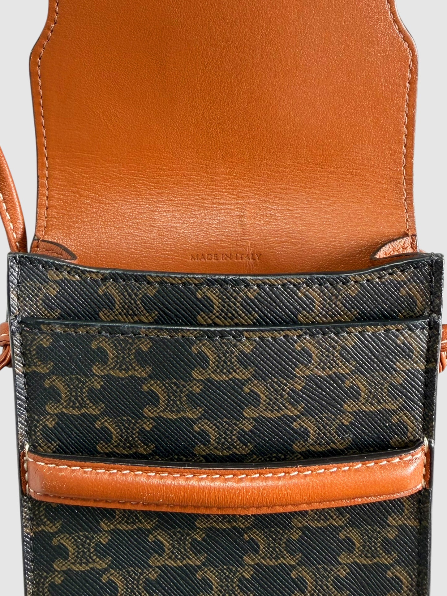 Triomphe Phone Pouch