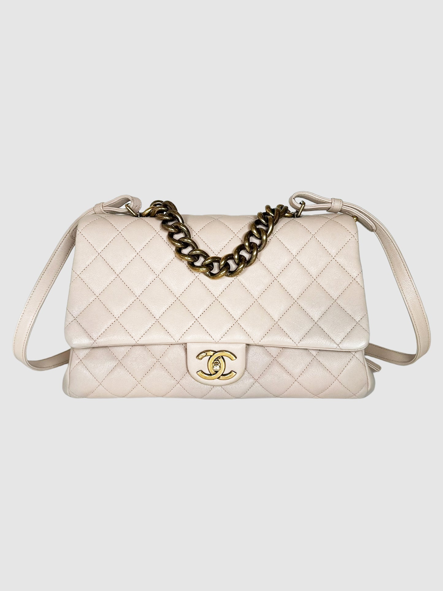 Medium Trapezio Flap Bag