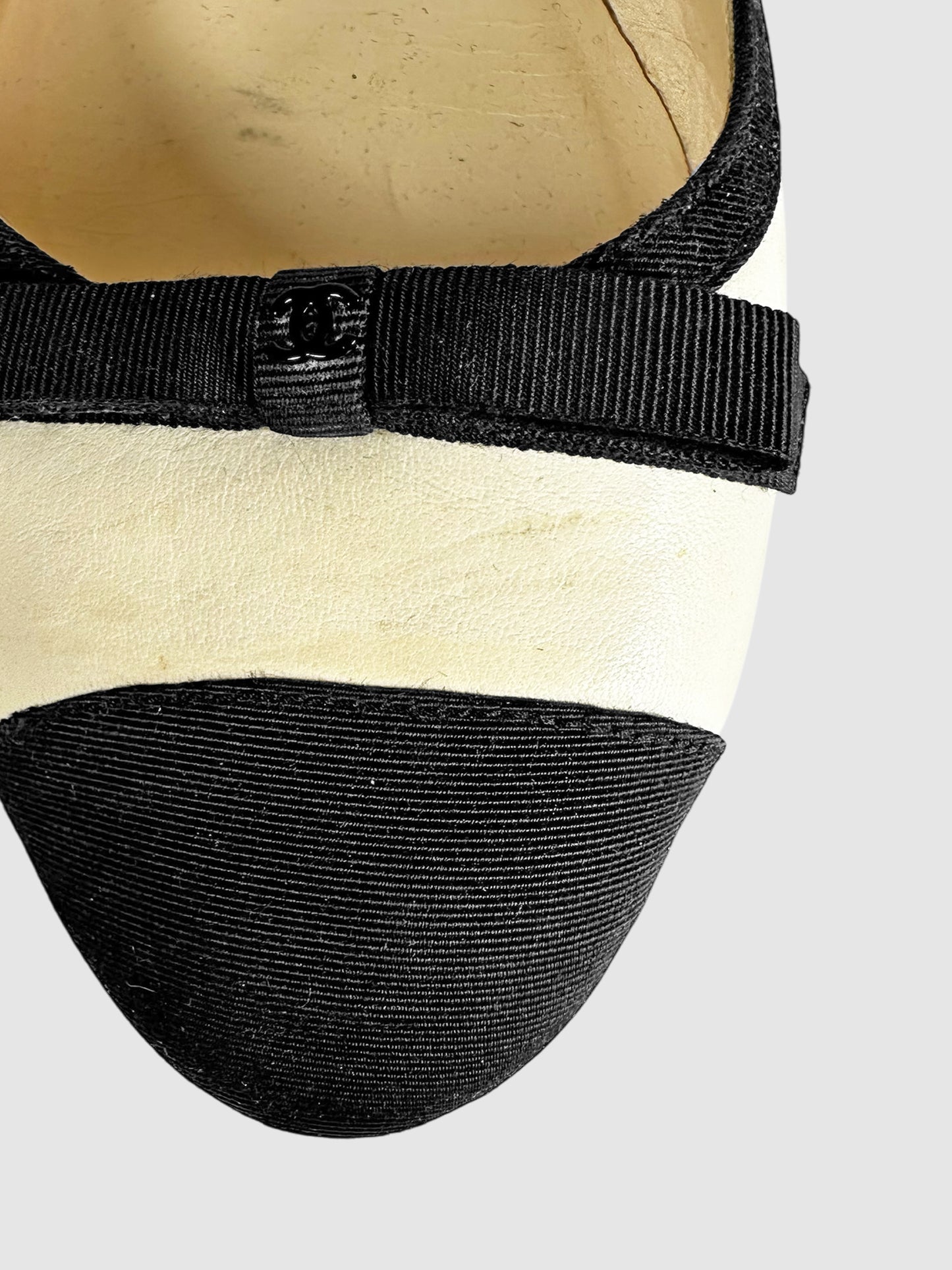 Cap Toe Bow Flats - Size 38