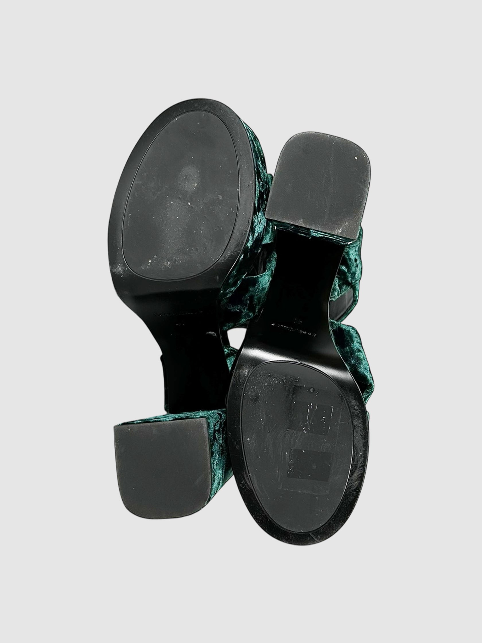 Velvet Orla Pumps