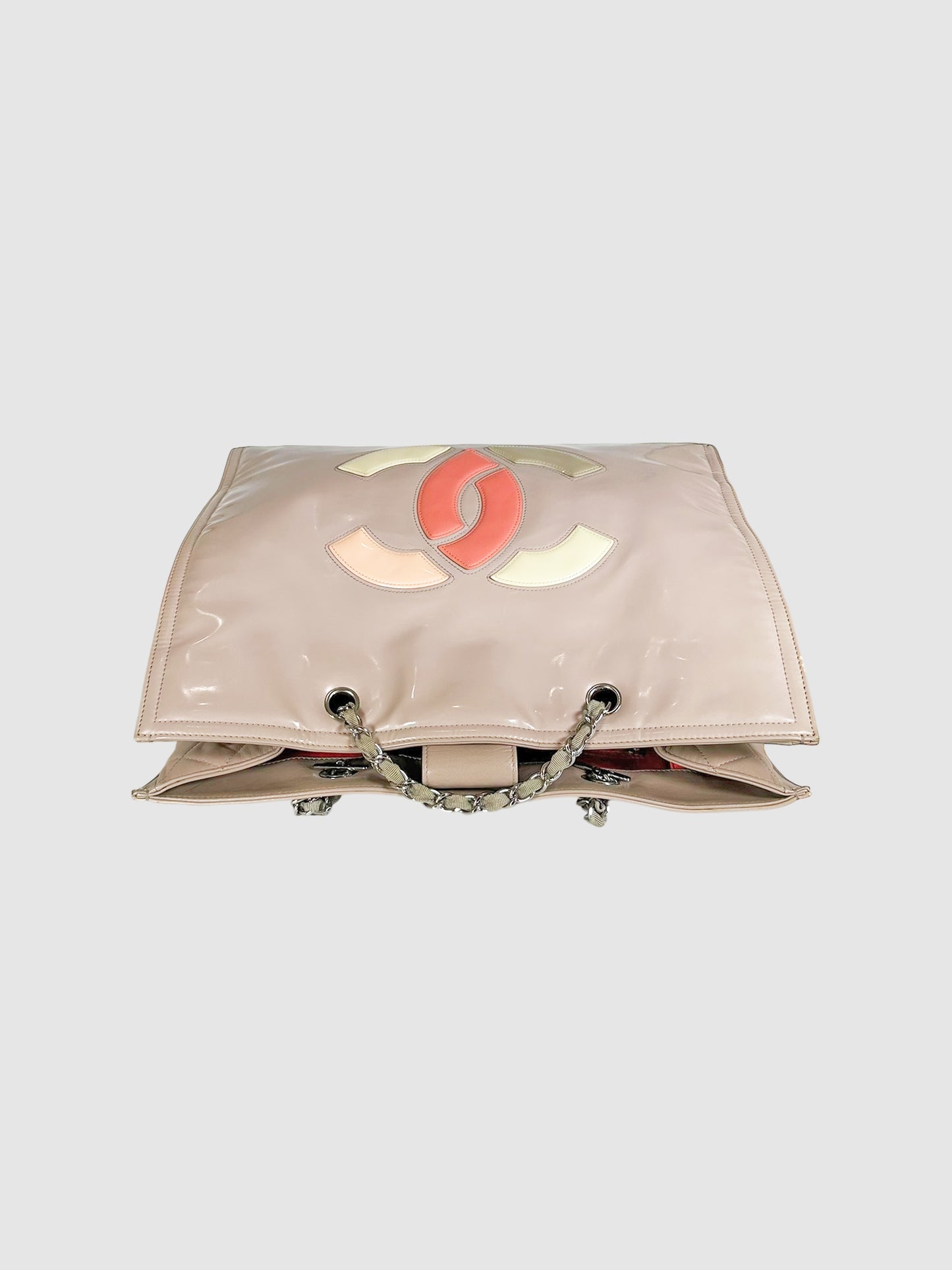 Lipstick Tote Bag