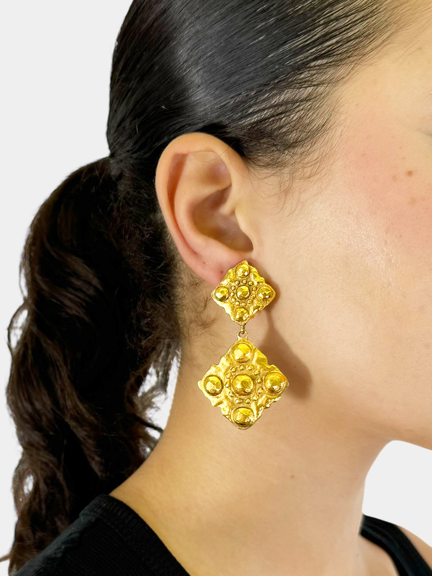 1984 Rhombus Dangle Clip-On Earrings