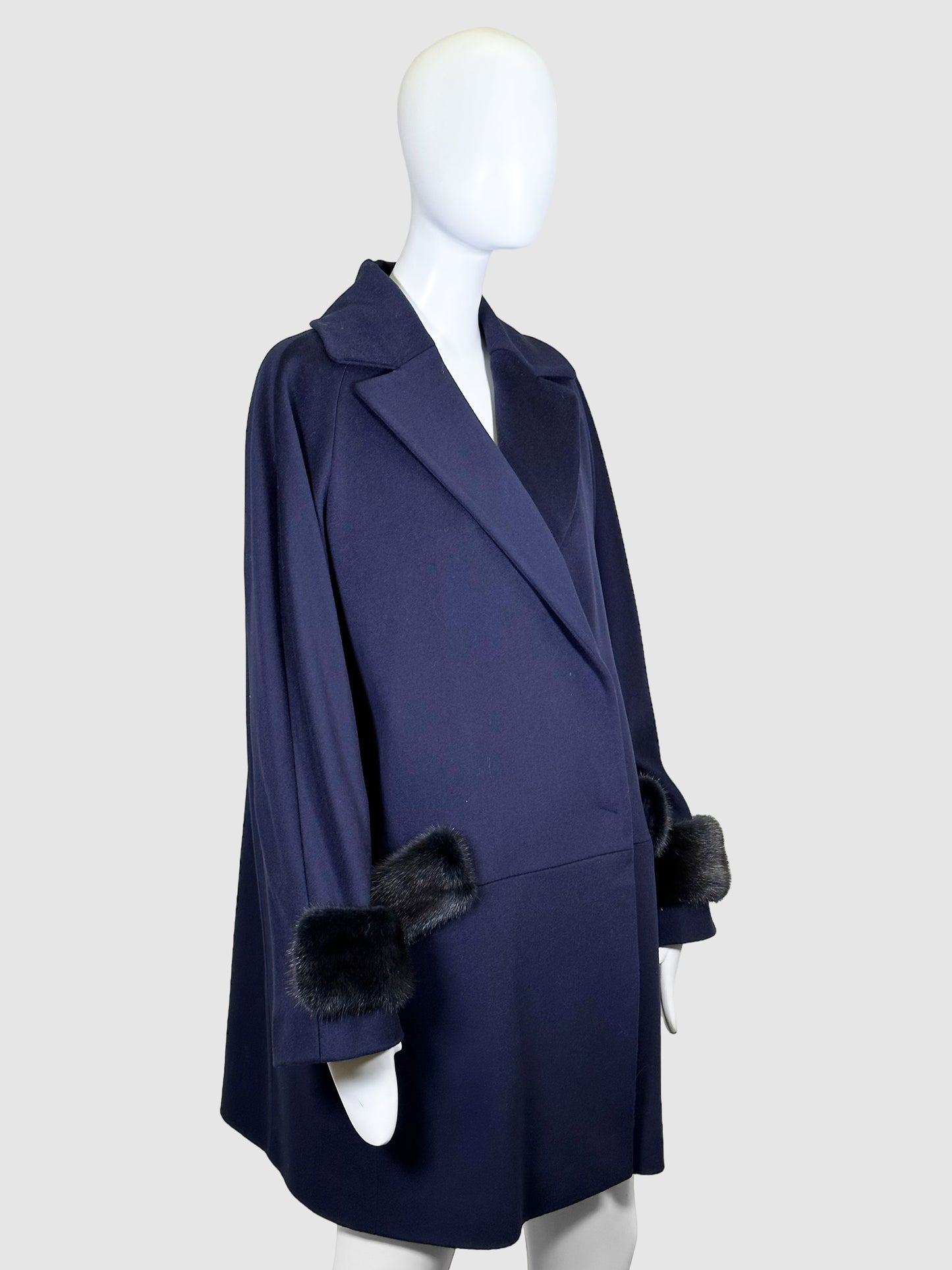 Wool Coat with Fur Trim Pockets - Size 16