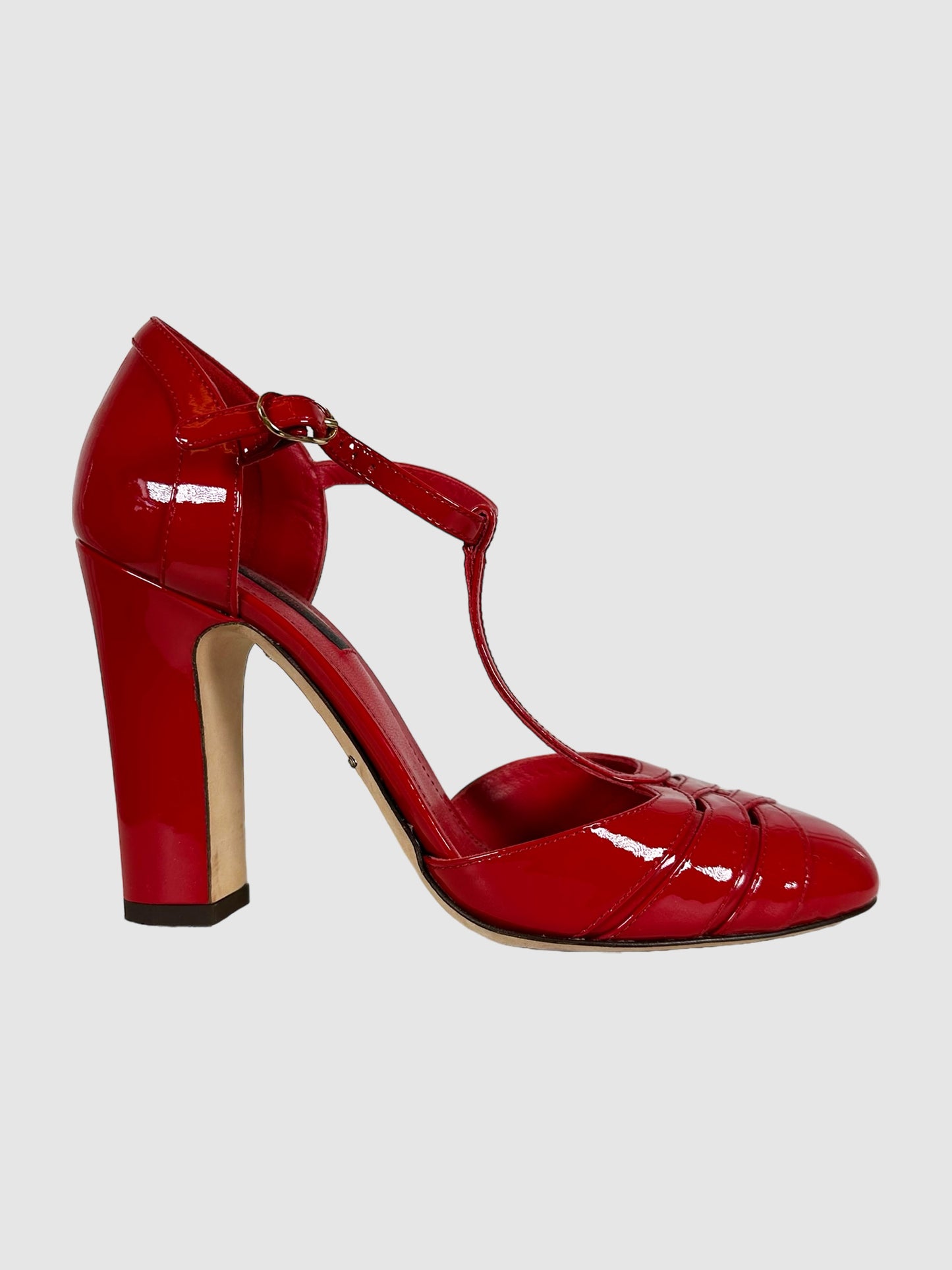 Dolce & Gabbana Red Patent Leather T-Strap Pumps Size 36.5 Consignment Secondhand Designer Luxury Resale Toronto Trendy