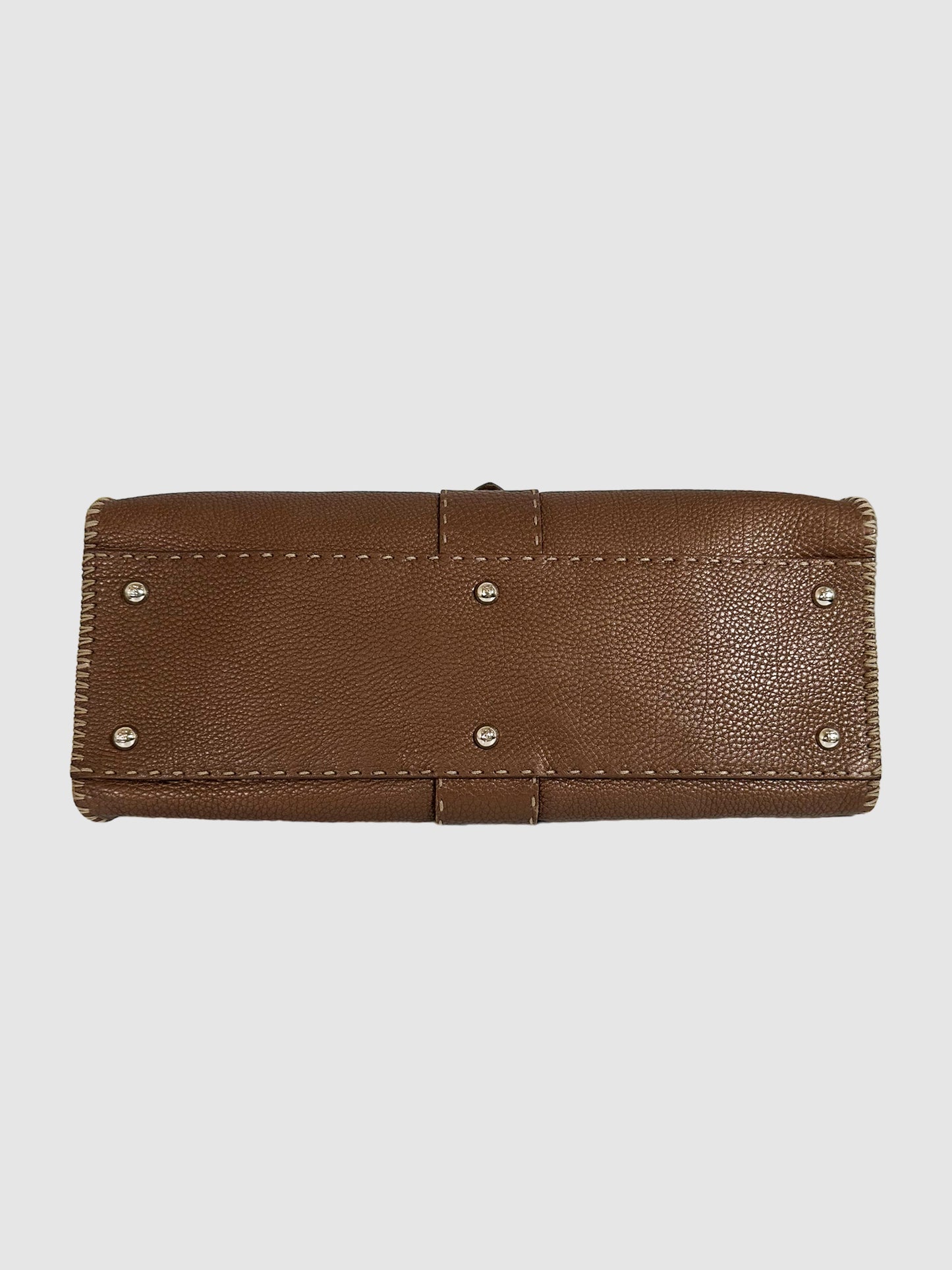Sporty Selleria Shoulder Bag