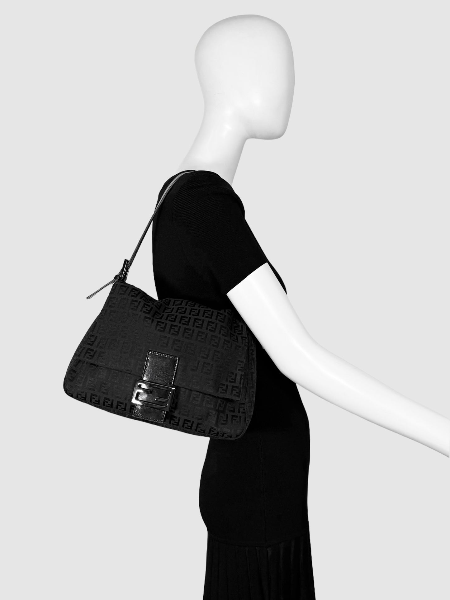 Fendi Zucchino Mama Shoulder Bag Consignment Secondhand Designer Luxury Resale Toronto Trendyin Black