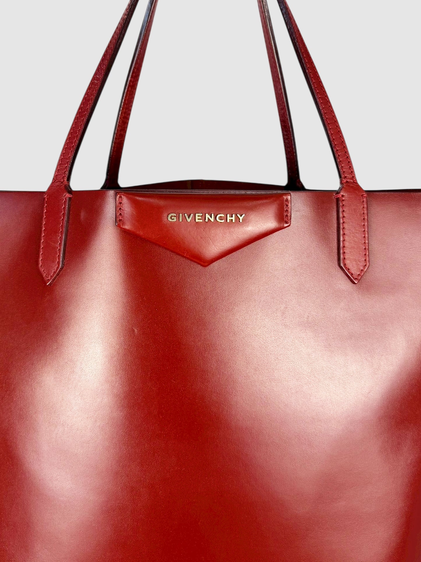 Antigona Tote Bag