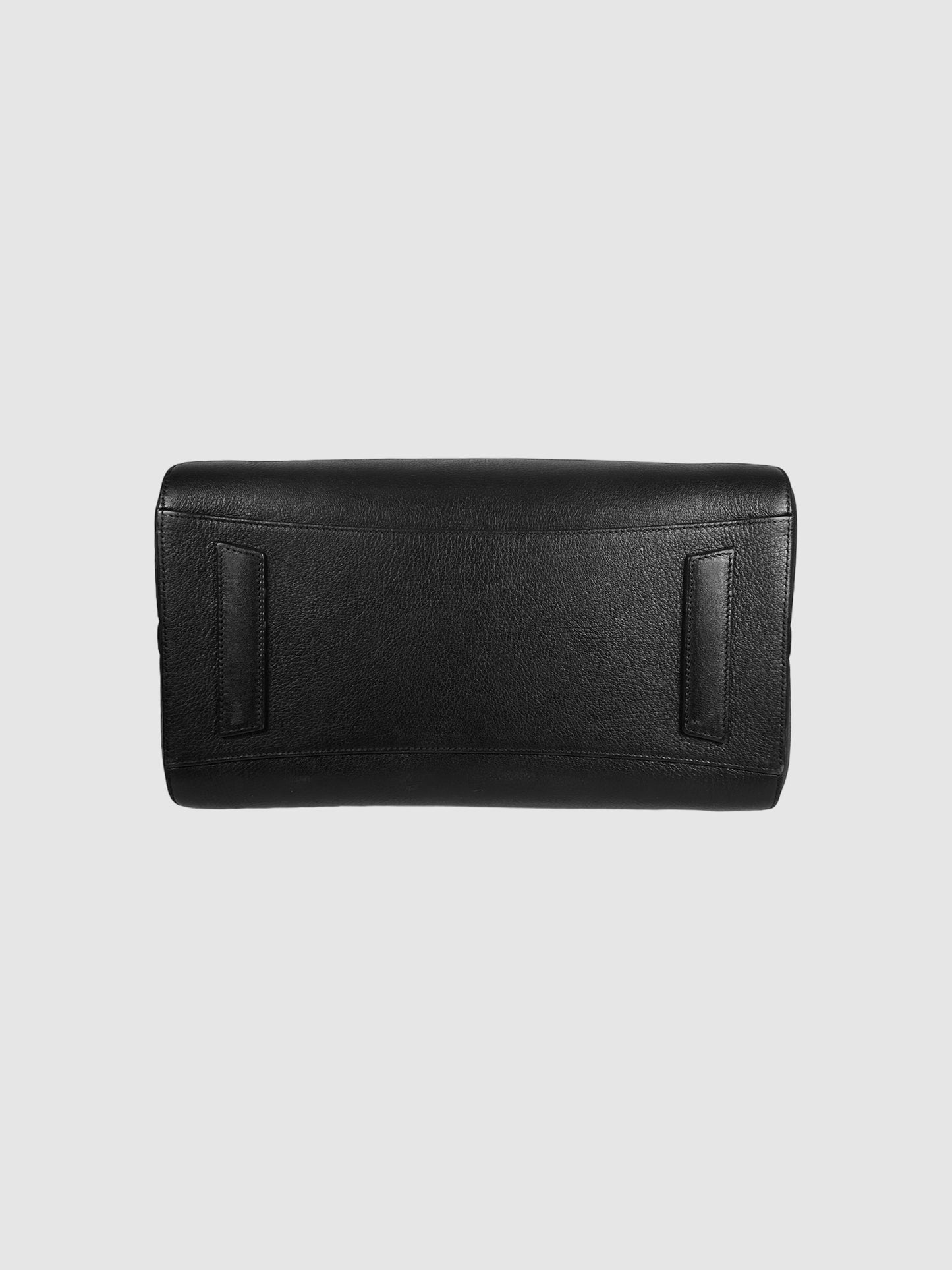 Antigona Handle Bag
