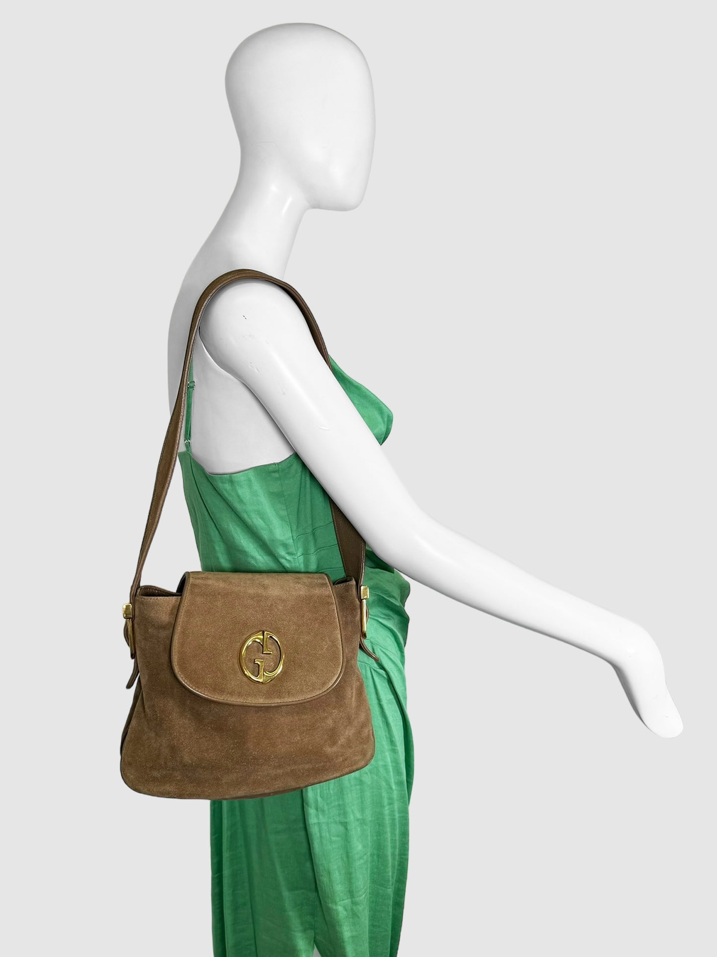 Gucci Tan Interlocking Tan Suede Shoulder Bag Consignment Secondhand Designer Luxury Resale Toronto Trendy