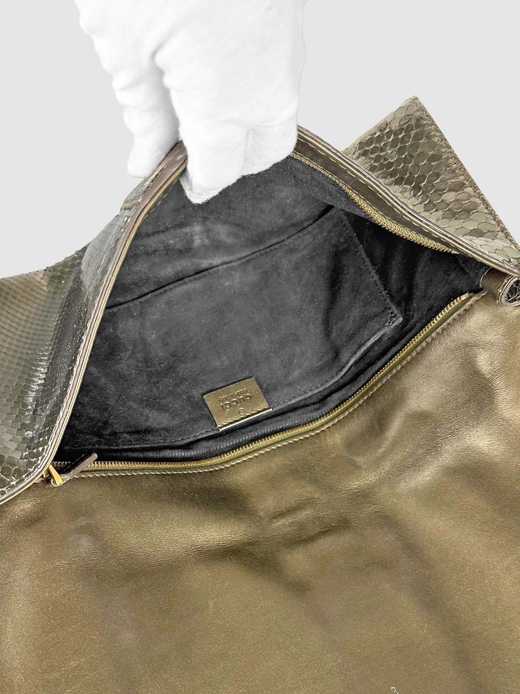 Stirrup Python Clutch