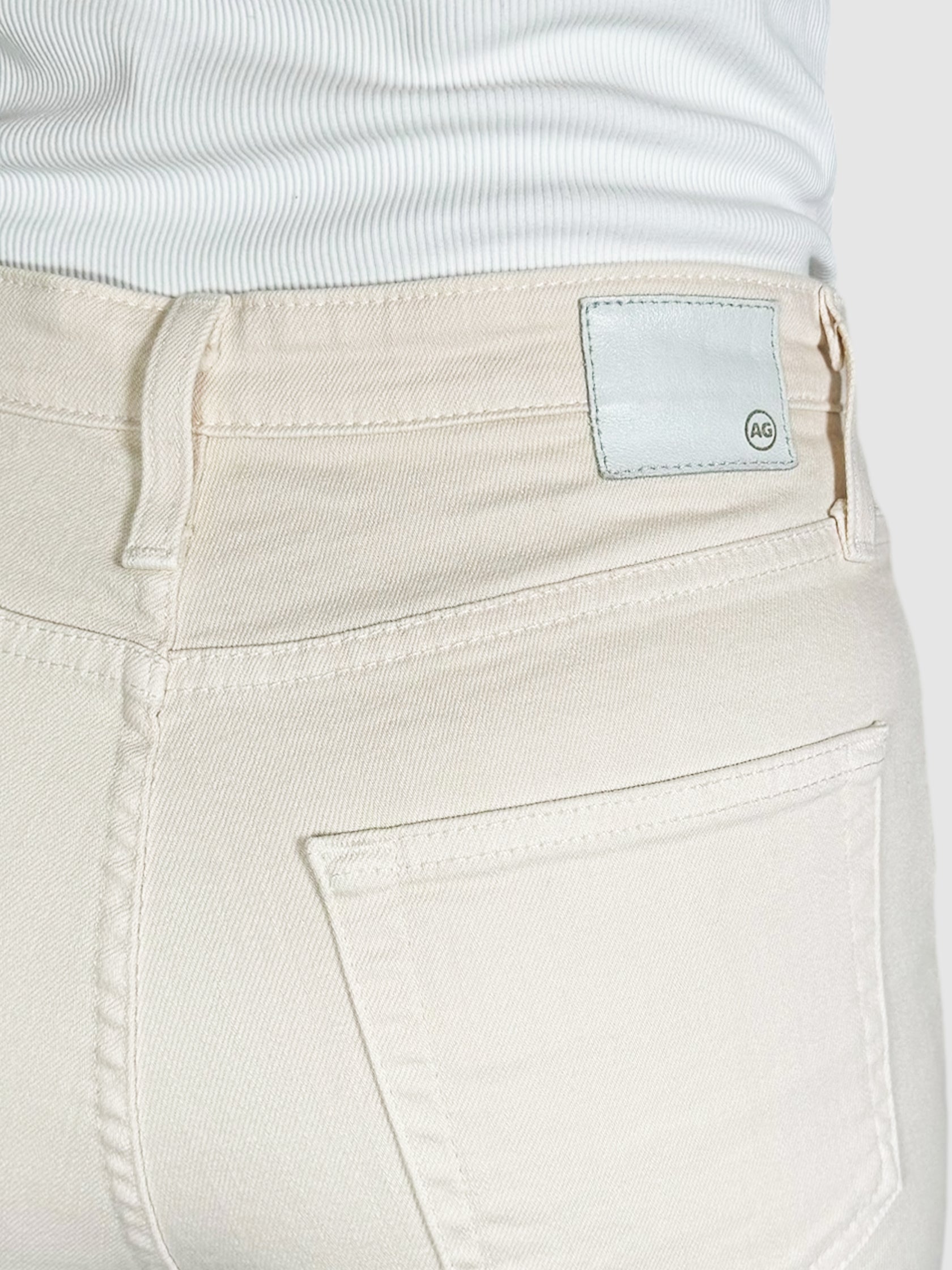 The Phoebe High Waisted Jeans - Size 26