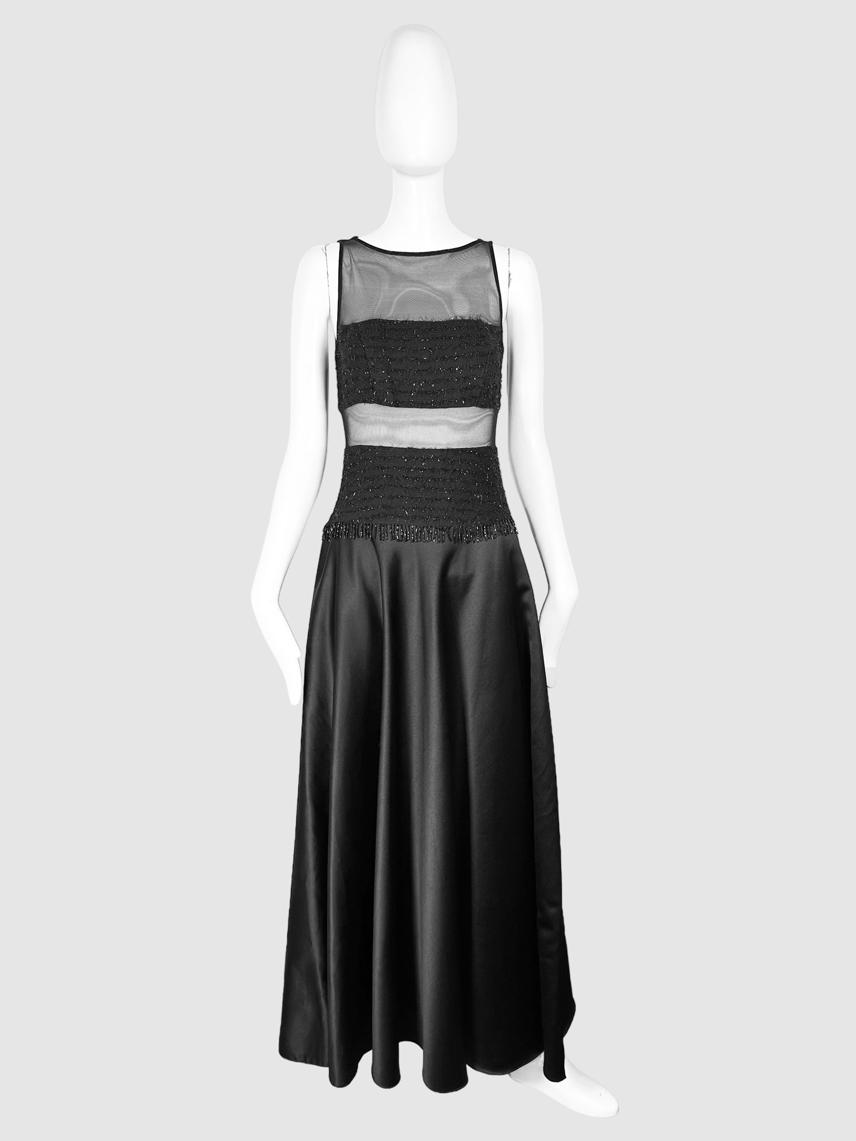 JS Collections Beaded Mesh Maxi Dress - Size 4 Second Nature Boutique JS Collections Beaded Mesh Maxi Dress - Size 4 Second Nature Boutique