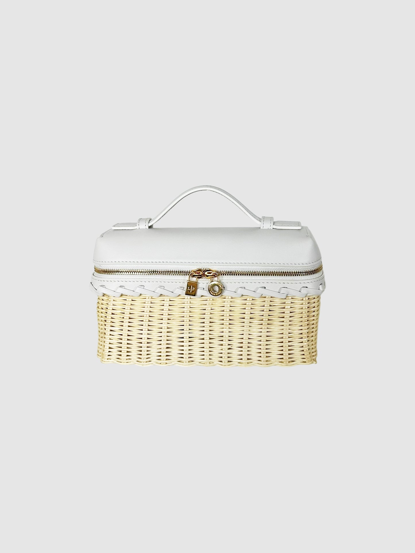 Extra Pocket L19 East West Bag