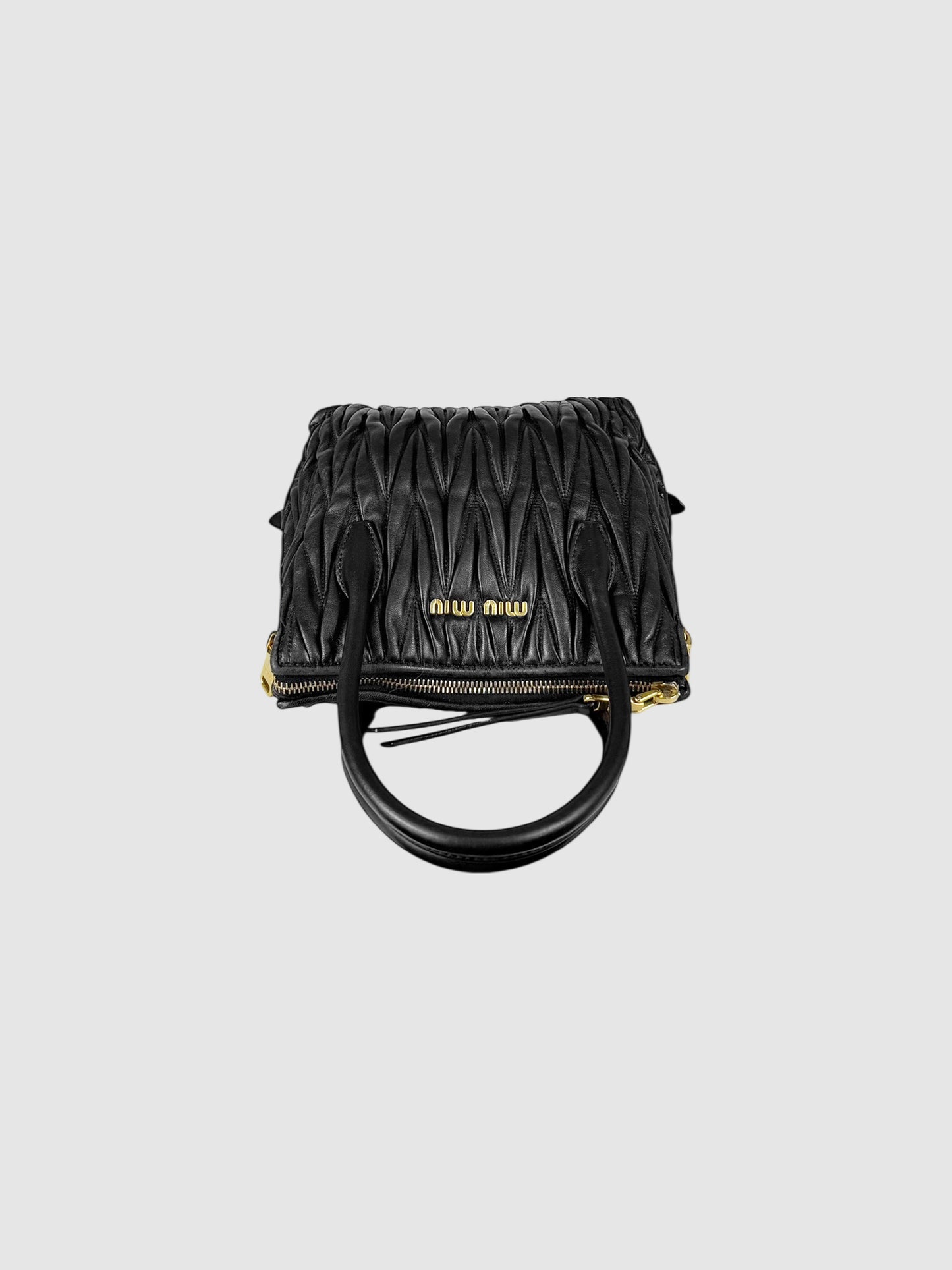 Matelassé Handle Bag