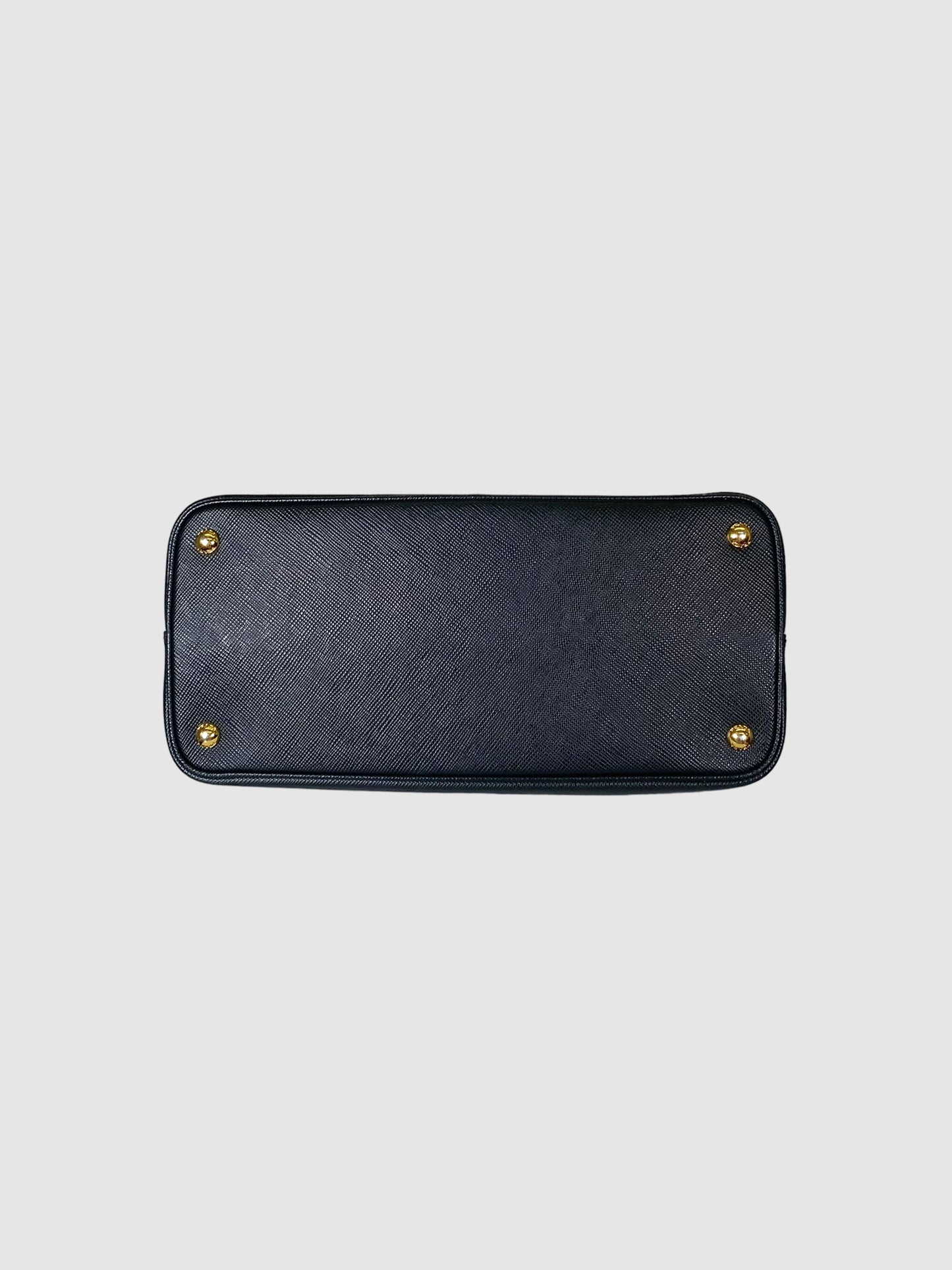 Medium Saffiano Cuir Tote