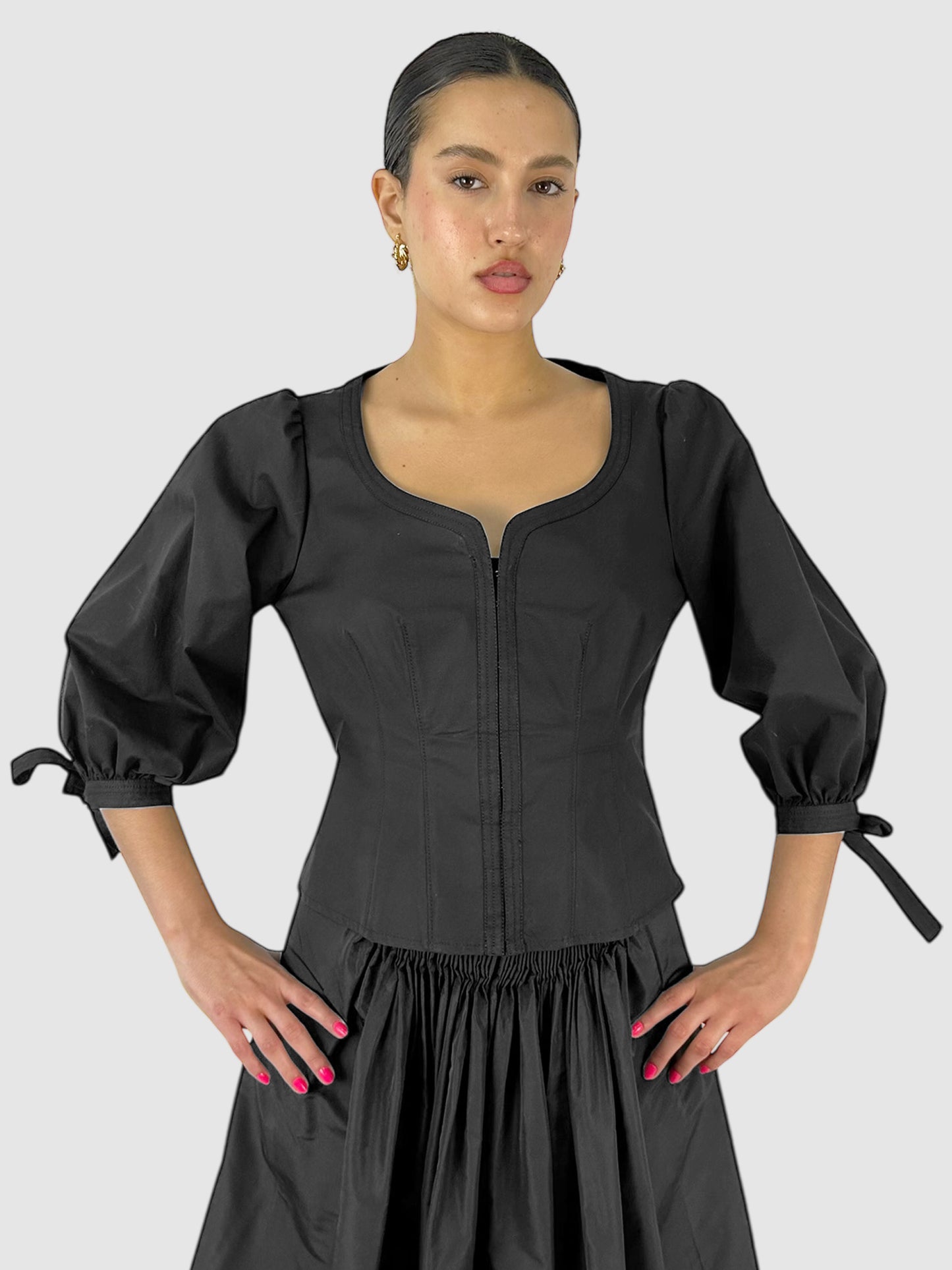 Hook Closure Top