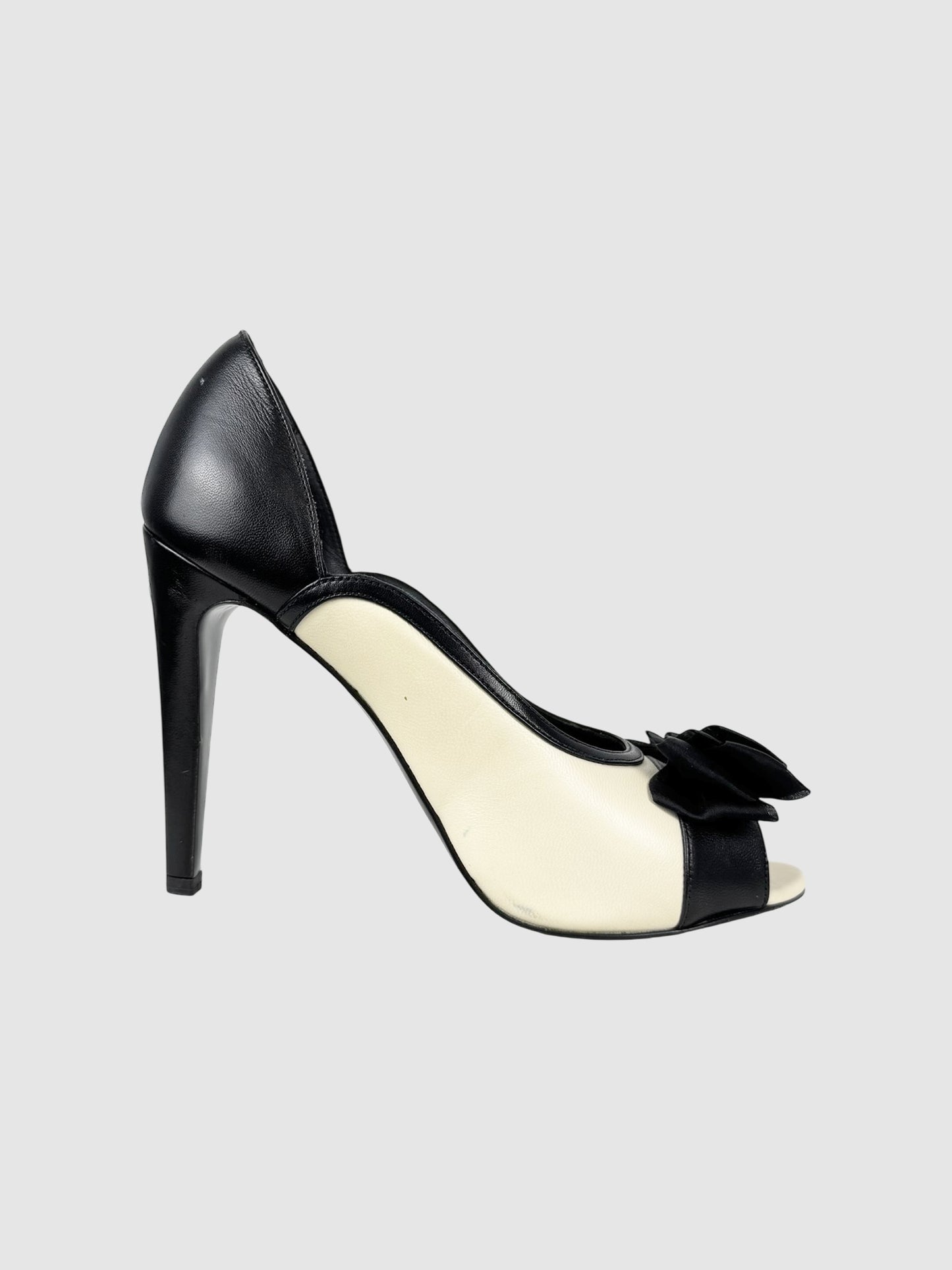 Two-Tone Leather Pumps