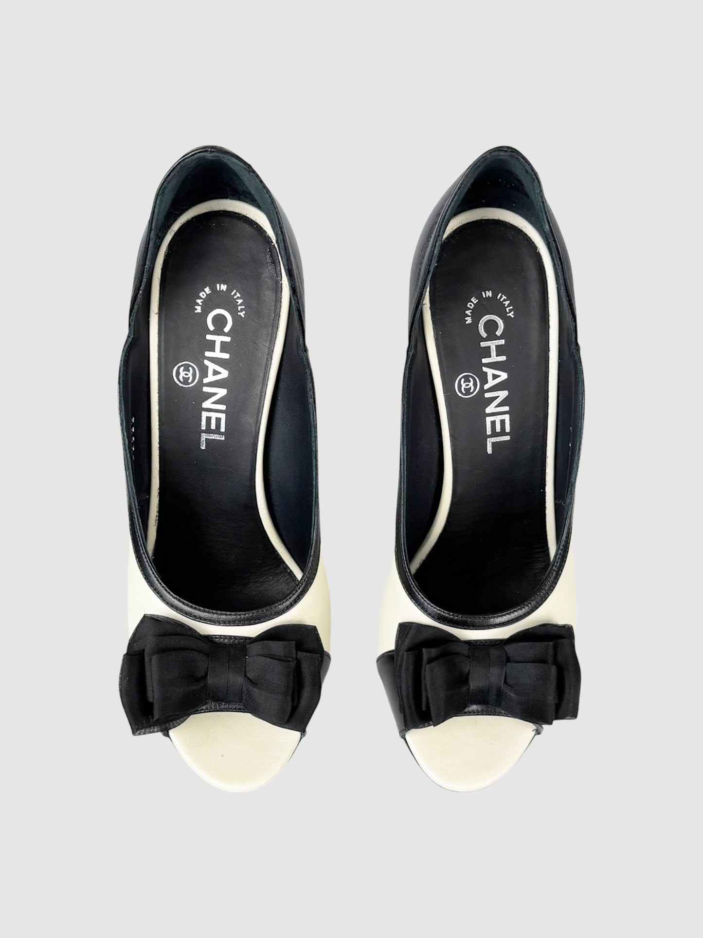 Two-Tone Leather Pumps