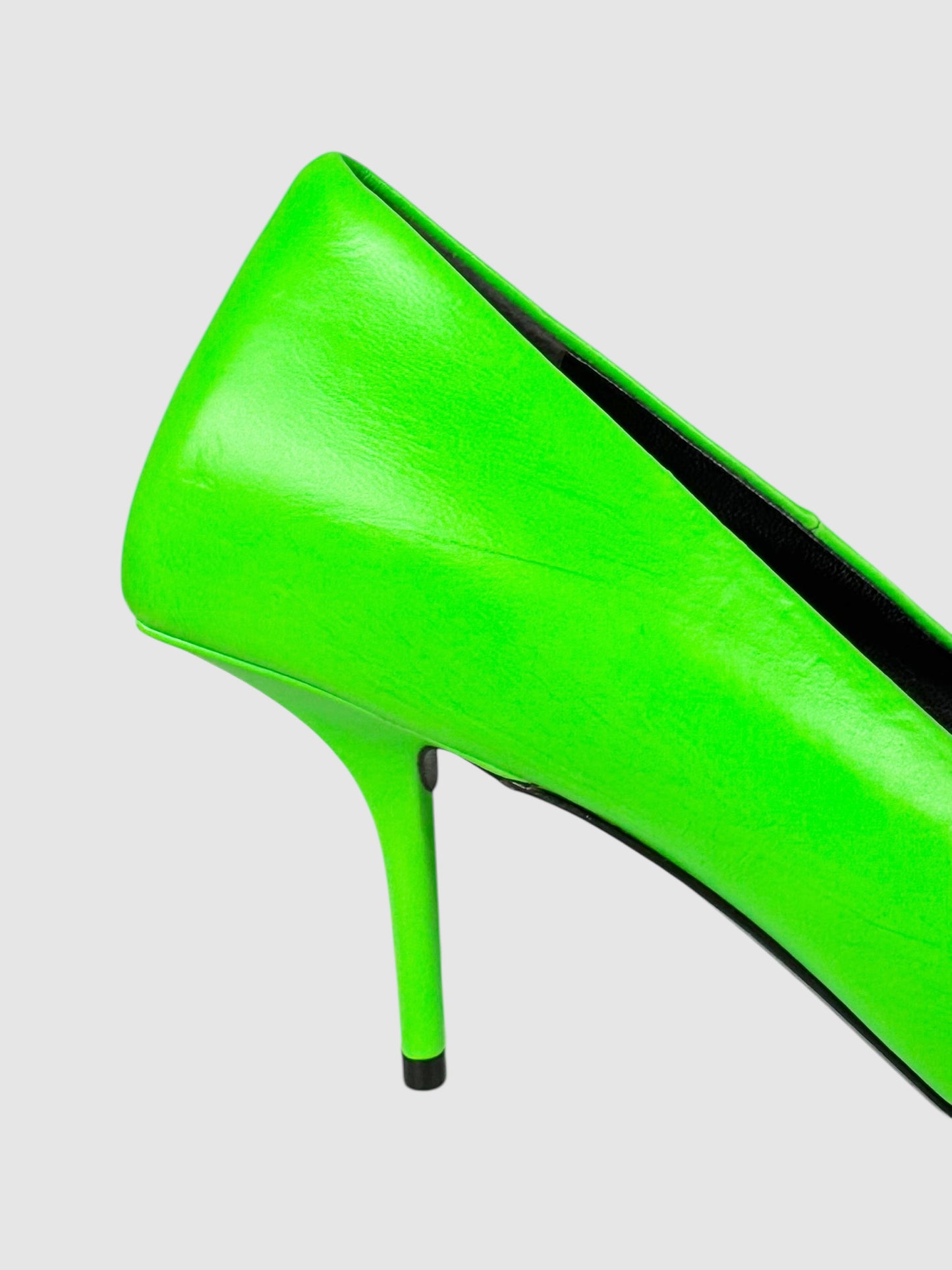 Square Knife Pumps