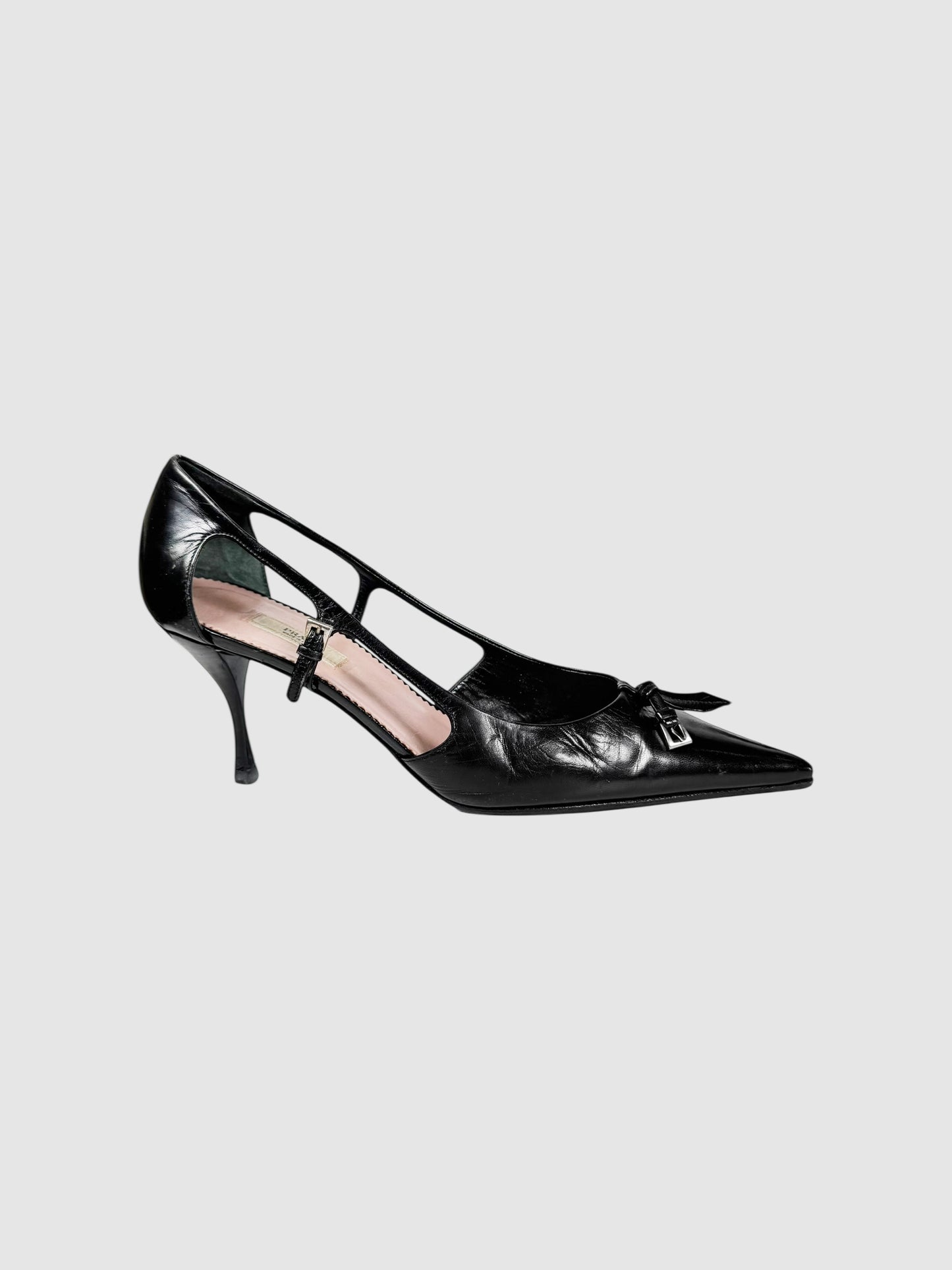 Cutout Leather Pumps