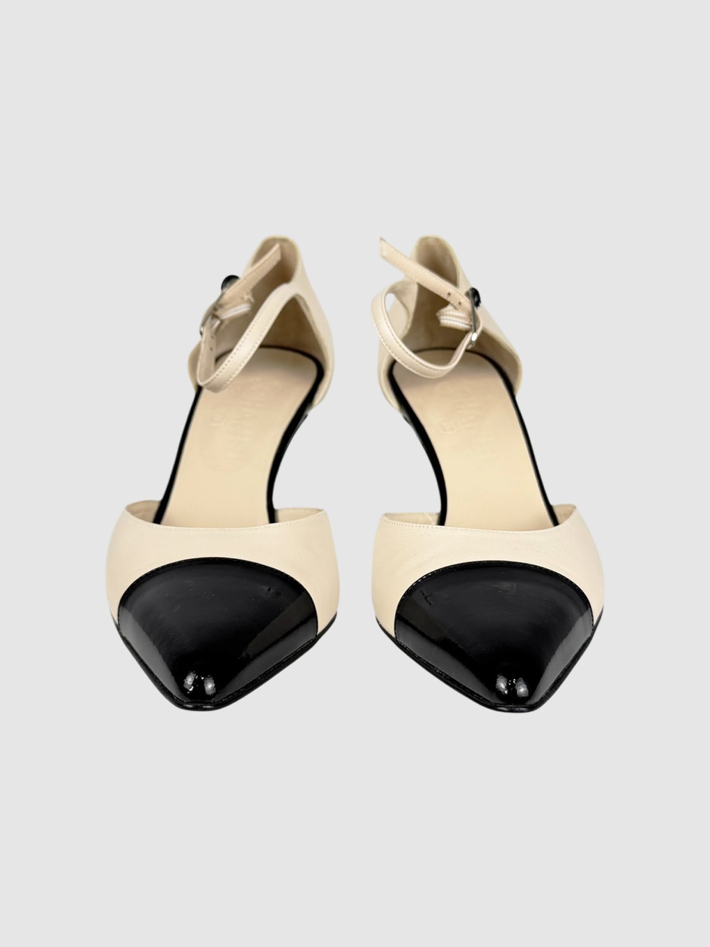 2003 D'Orsay Pumps
