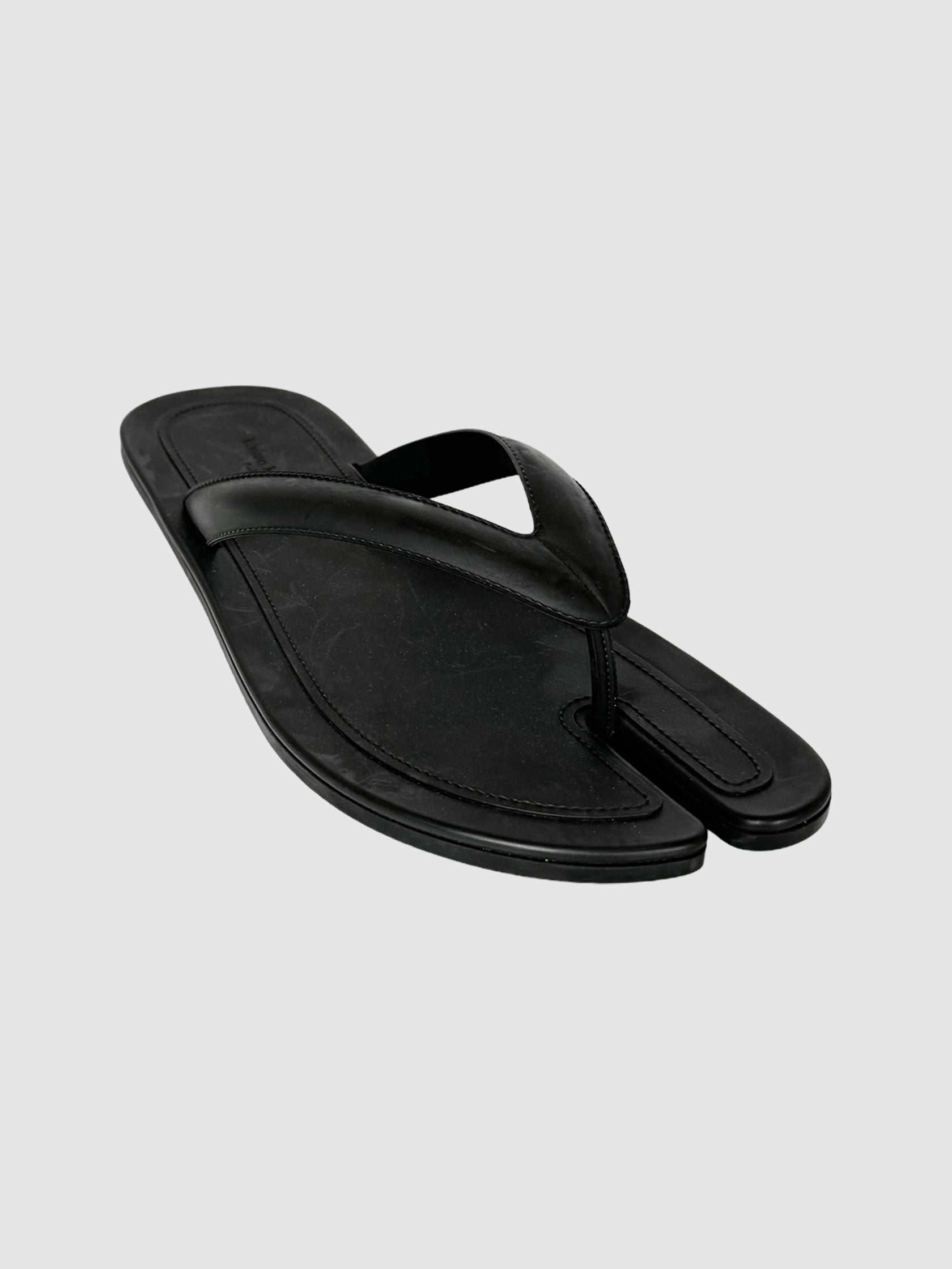 Maison Margiela Tabi Rubber Slip-On Slides Size 39 – Second