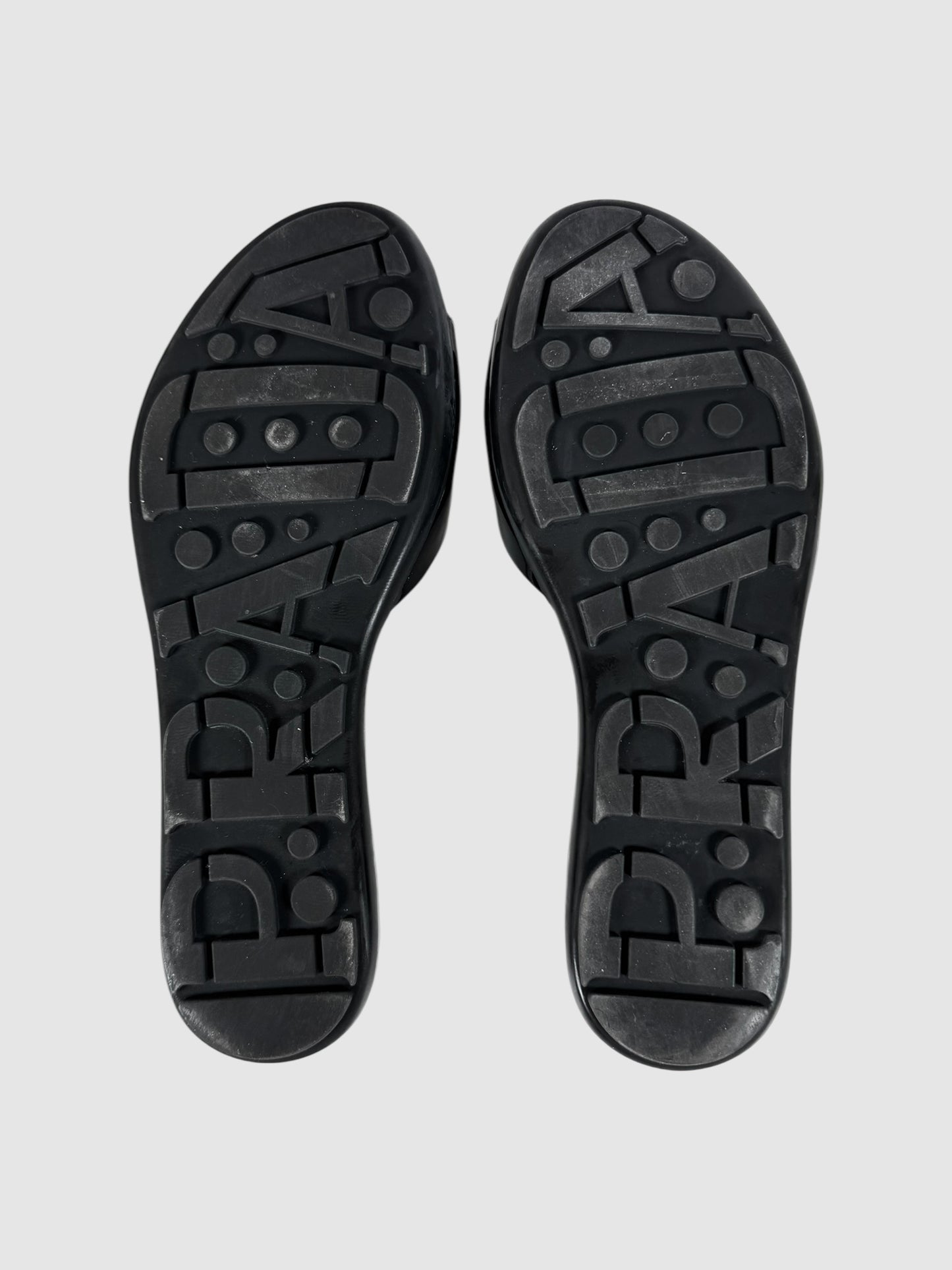 Bow Logo Sandals