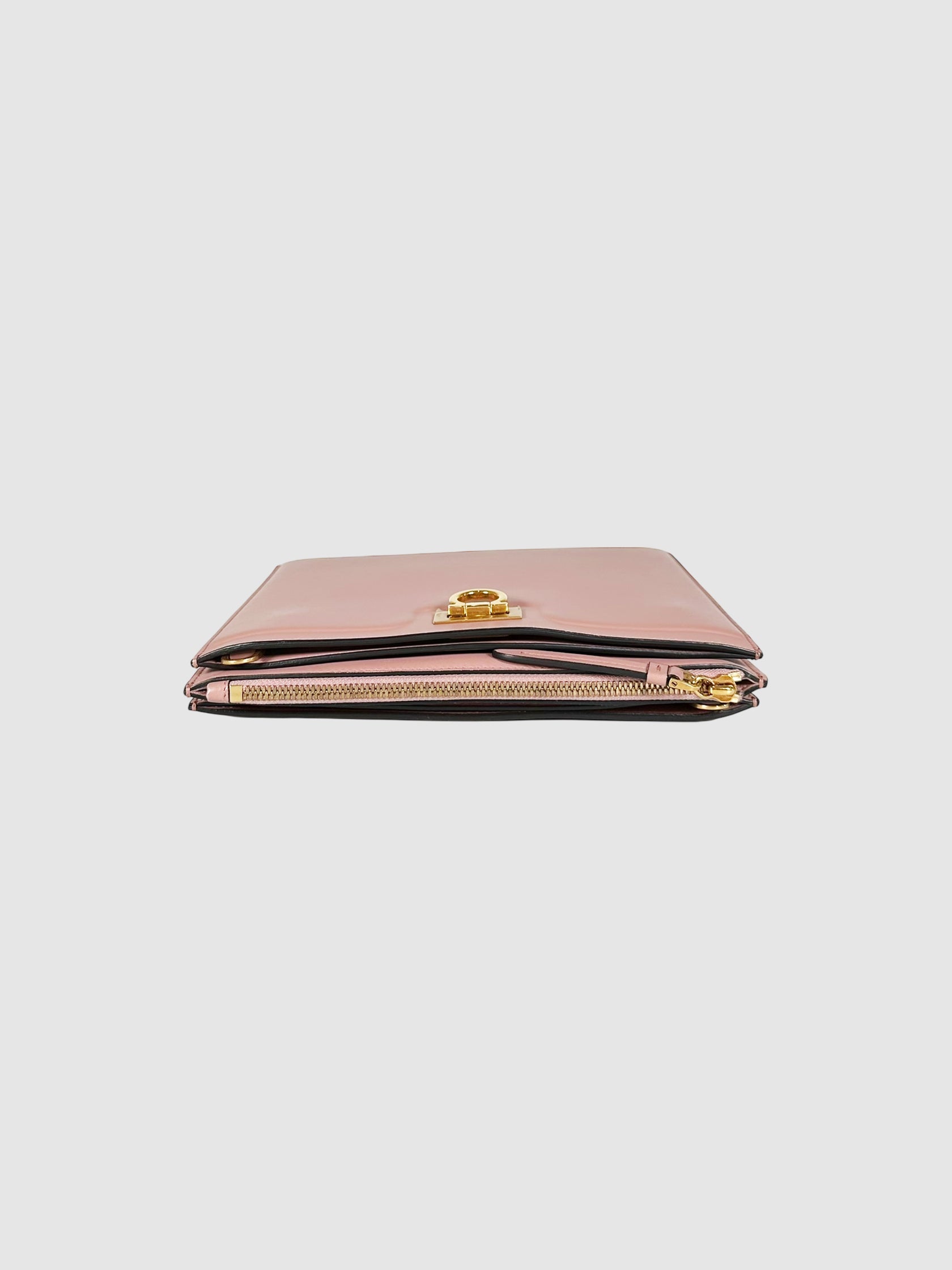 Trifolio Crossbody Bag