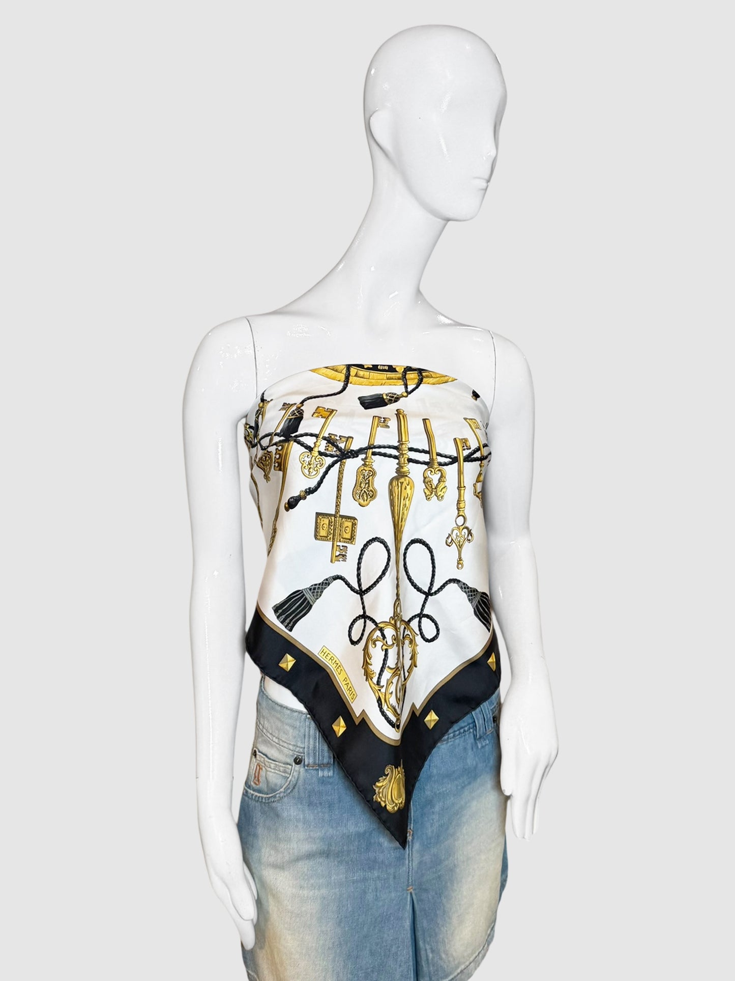 "Les Cles" Silk Scarf