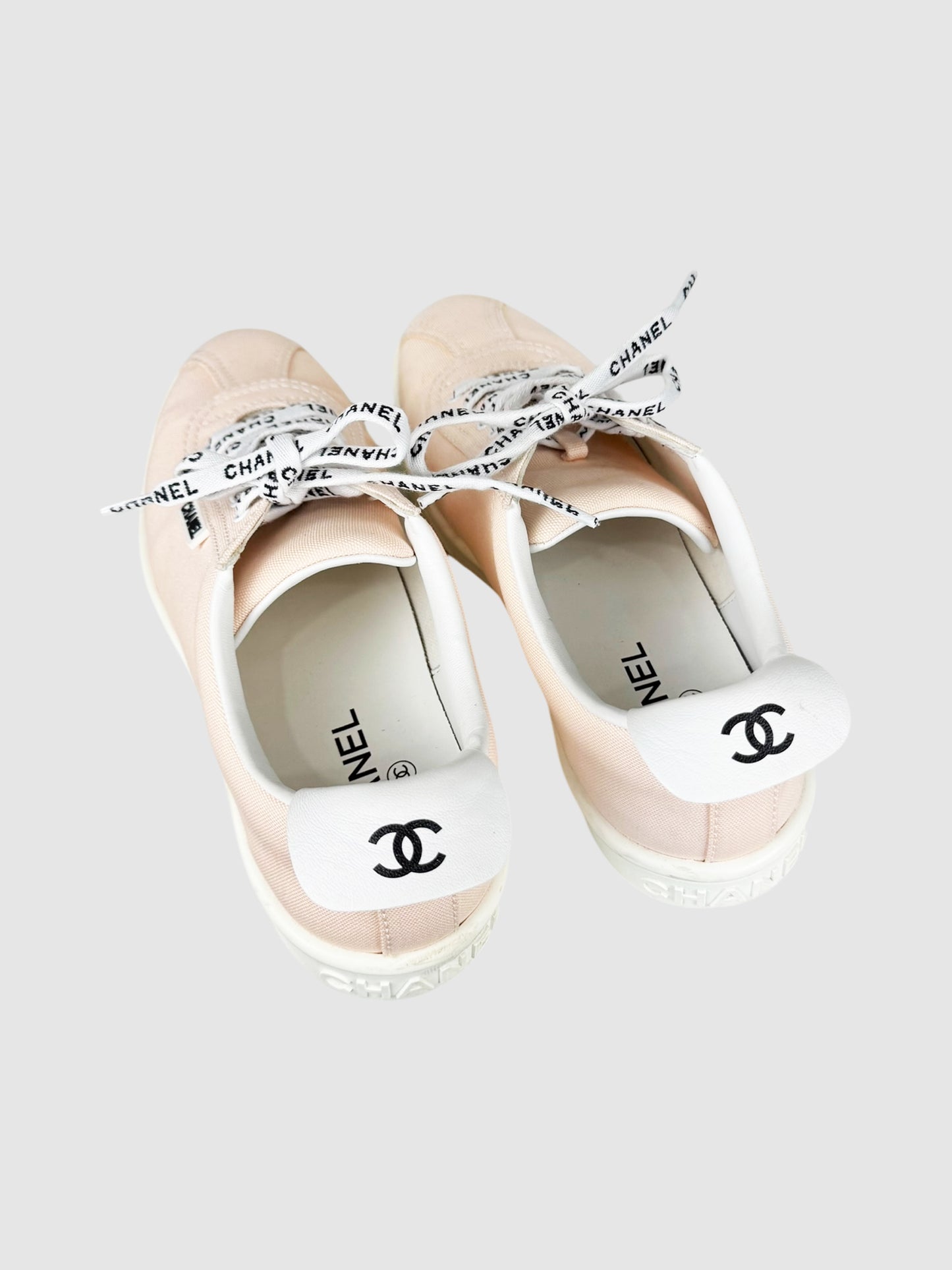 Chanel Pink Weekender Canvas Lace-Up Sneakers, Size 41 Luxury Designer Resale Consignment Toronto Logo VSP Vestiaire