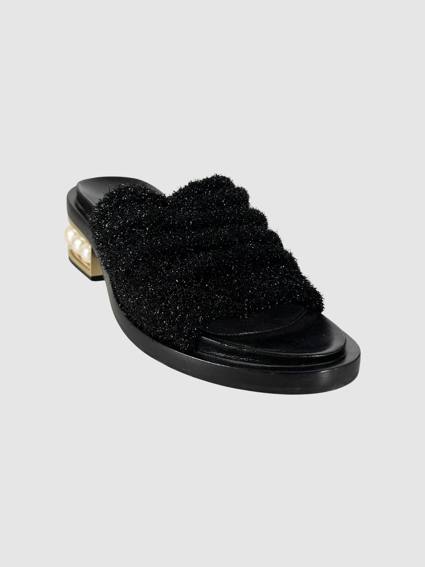 Casati Pearl Slides