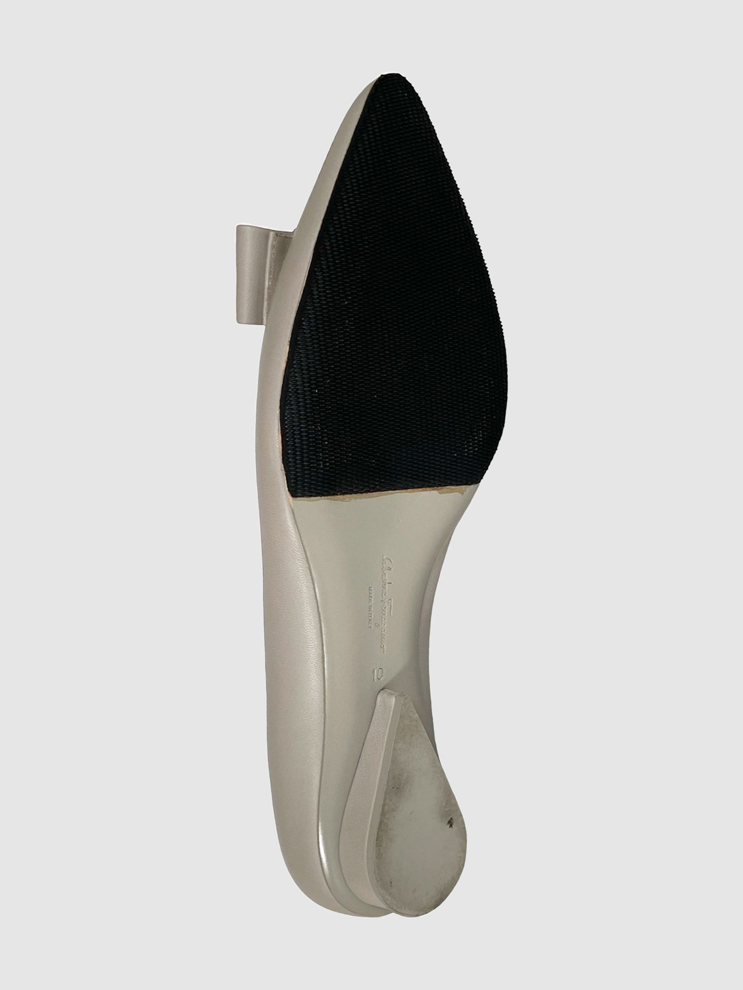 Salvatore Ferragamo Pointed Flats - Size 10