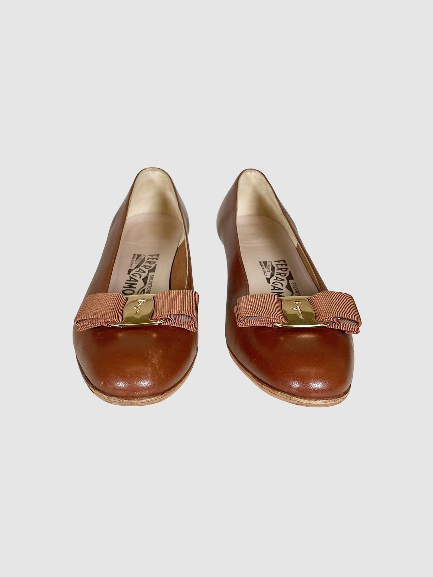 Salvatore Ferragamo Leather Pumps - Size 8.5