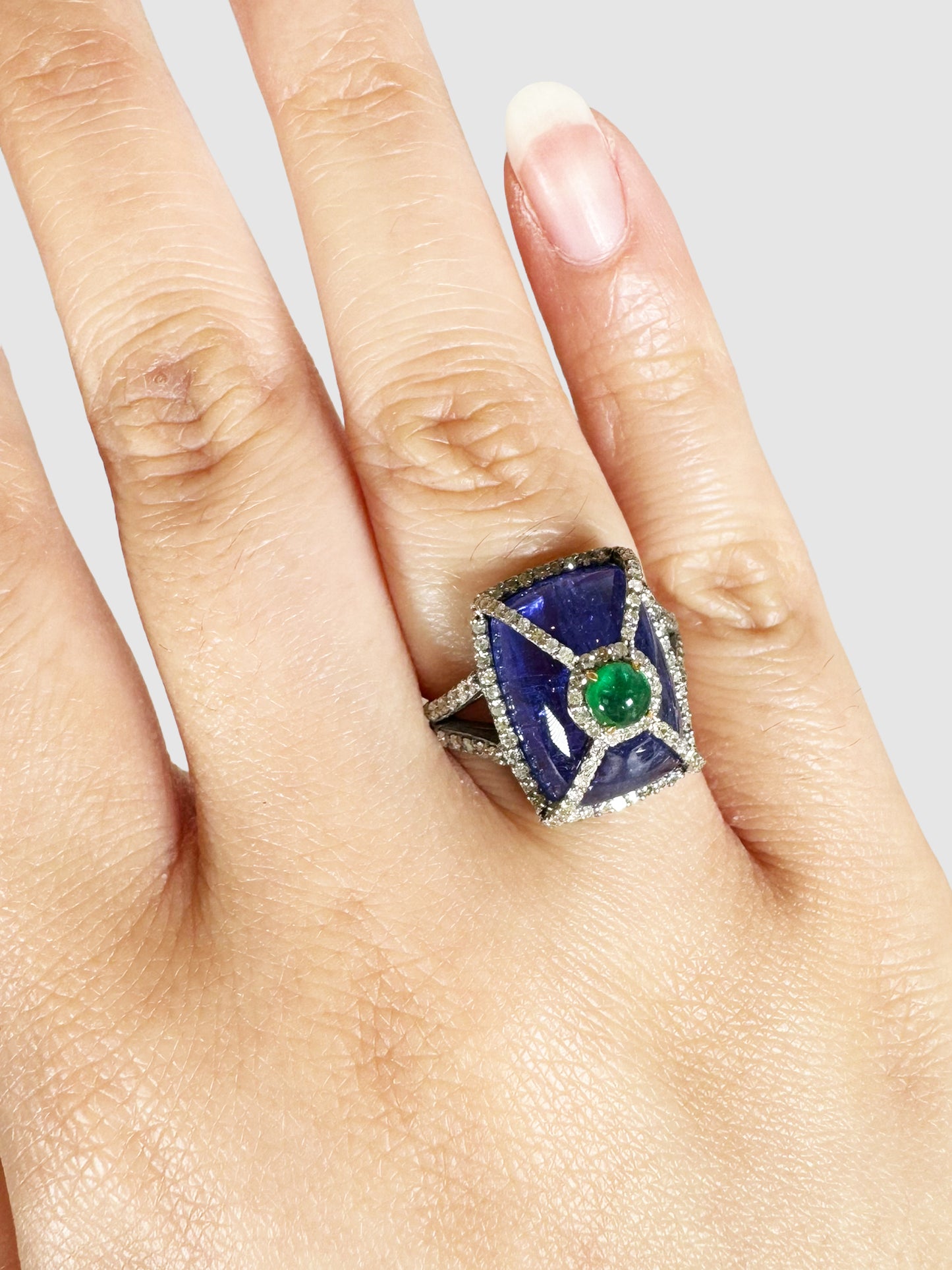 Victorian Tanzanite and Emerald Ring