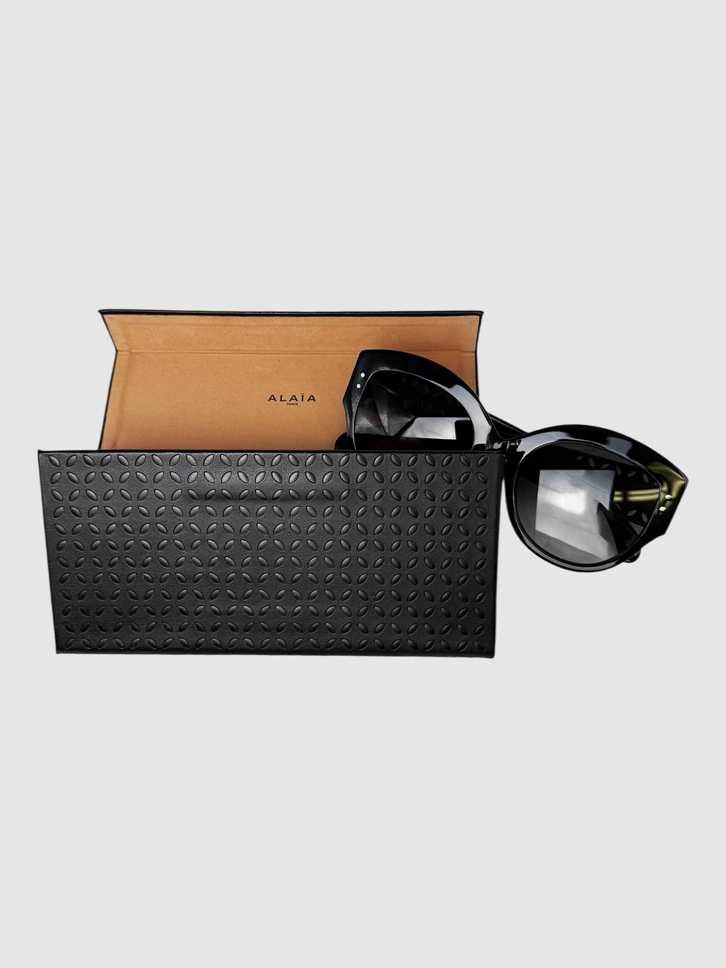 Novelty Cat Eye Sunglasses