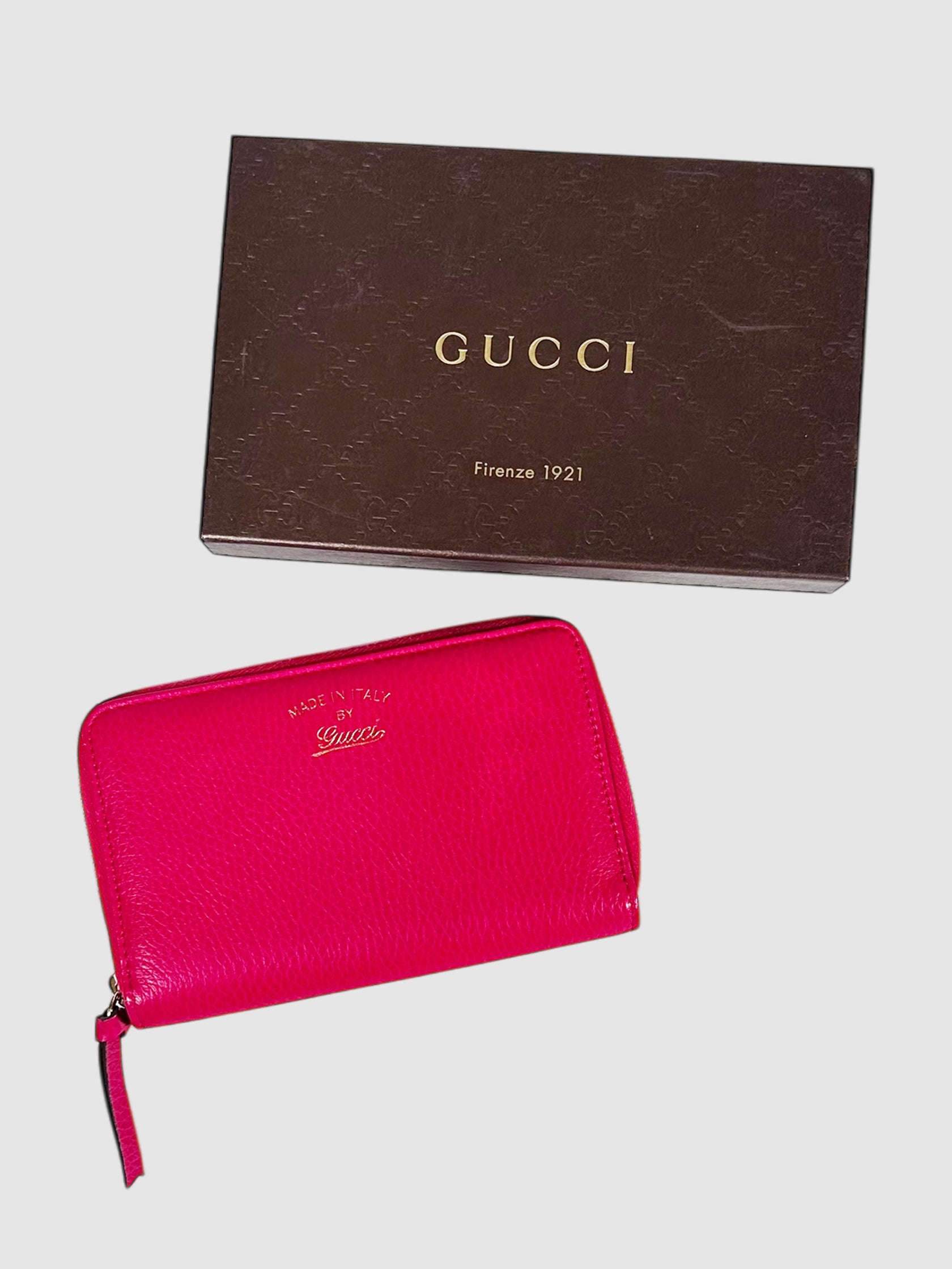 Swing Zip-Around Wallet