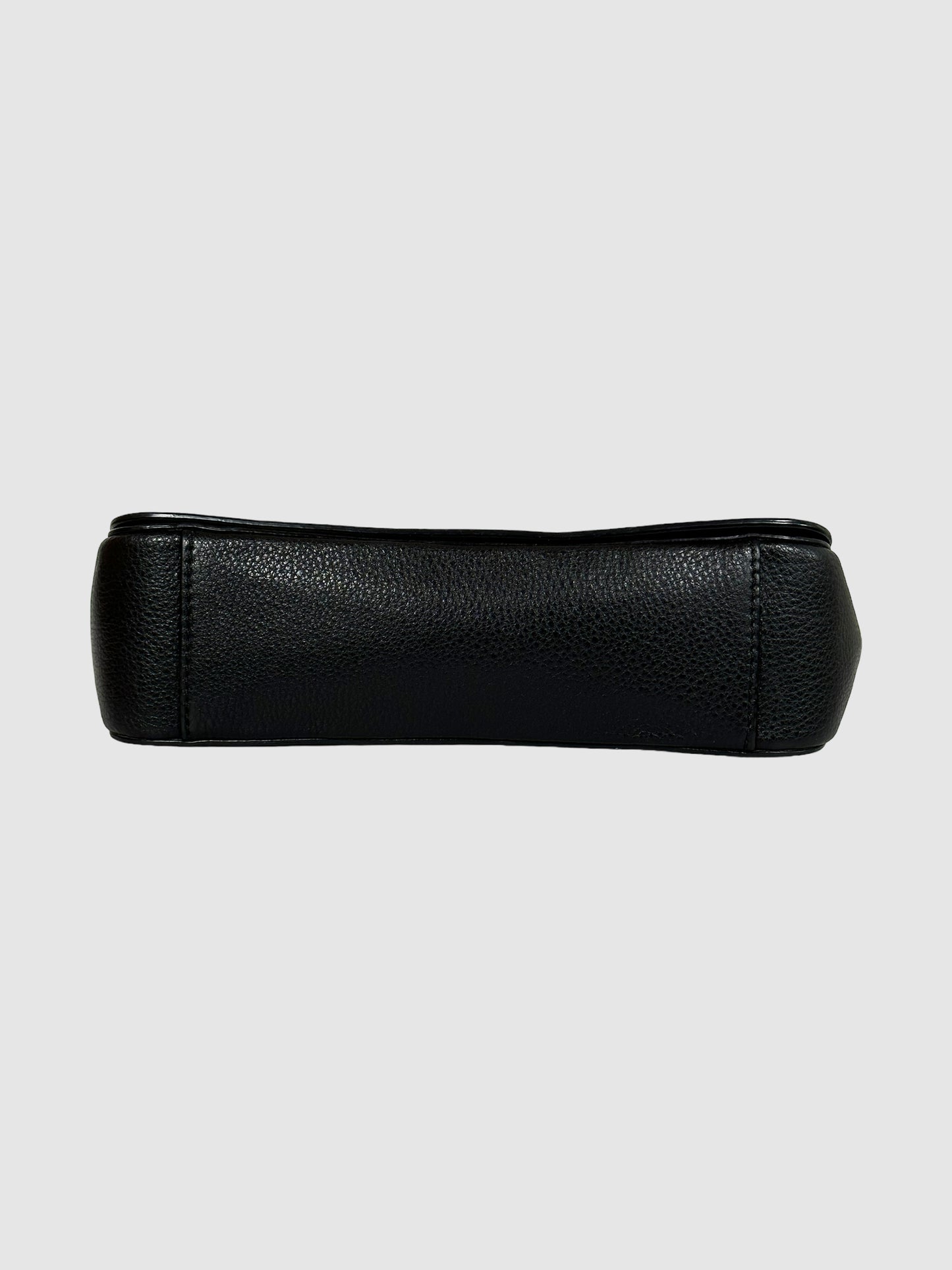 Tory Burch Carter Pebbled Leather Shoulder Bags