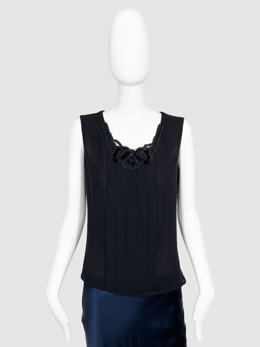 Floral Embroidery Sleeveless Top - Size 38