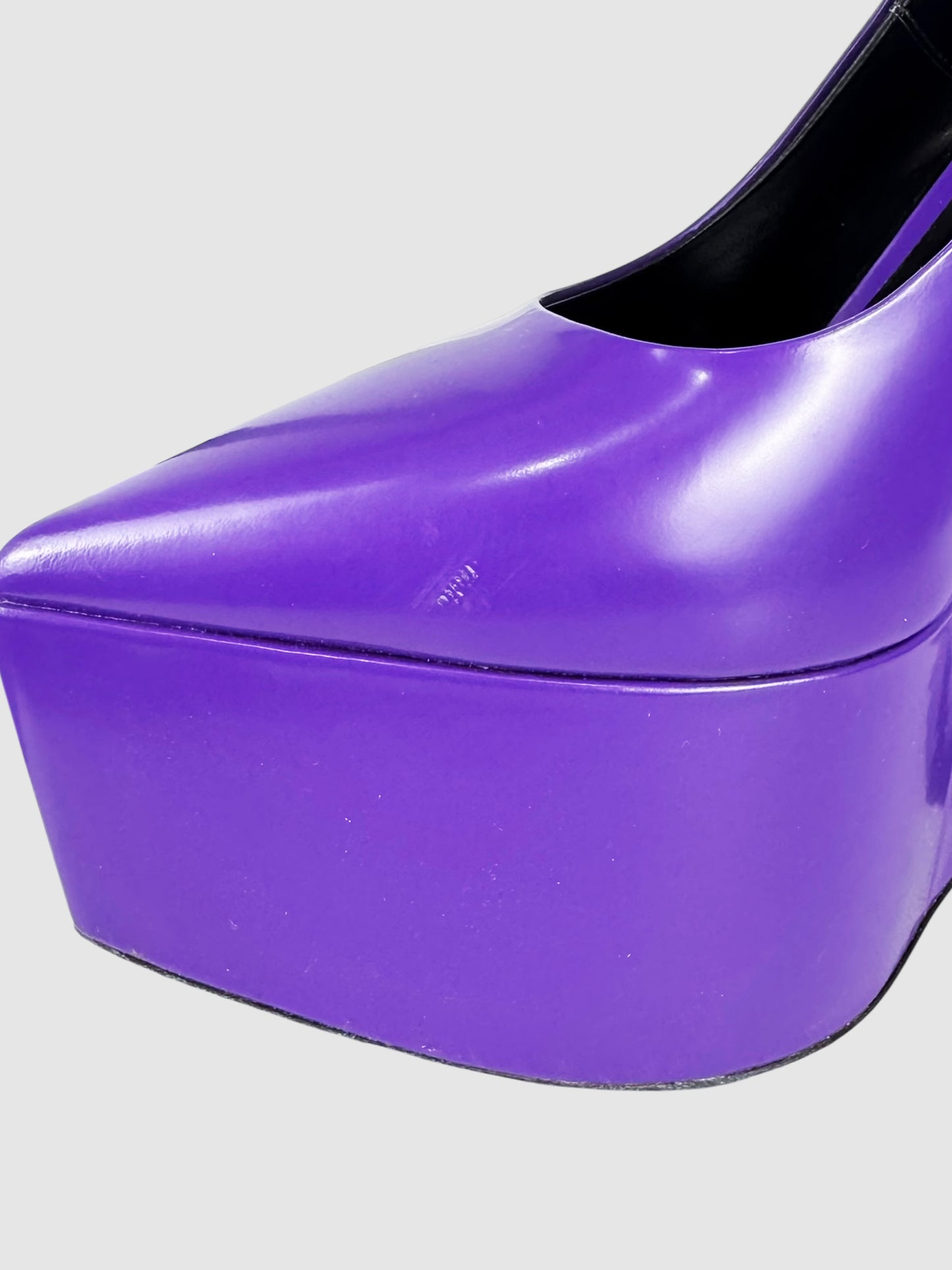Tempest Platform Pumps - Size 39.5