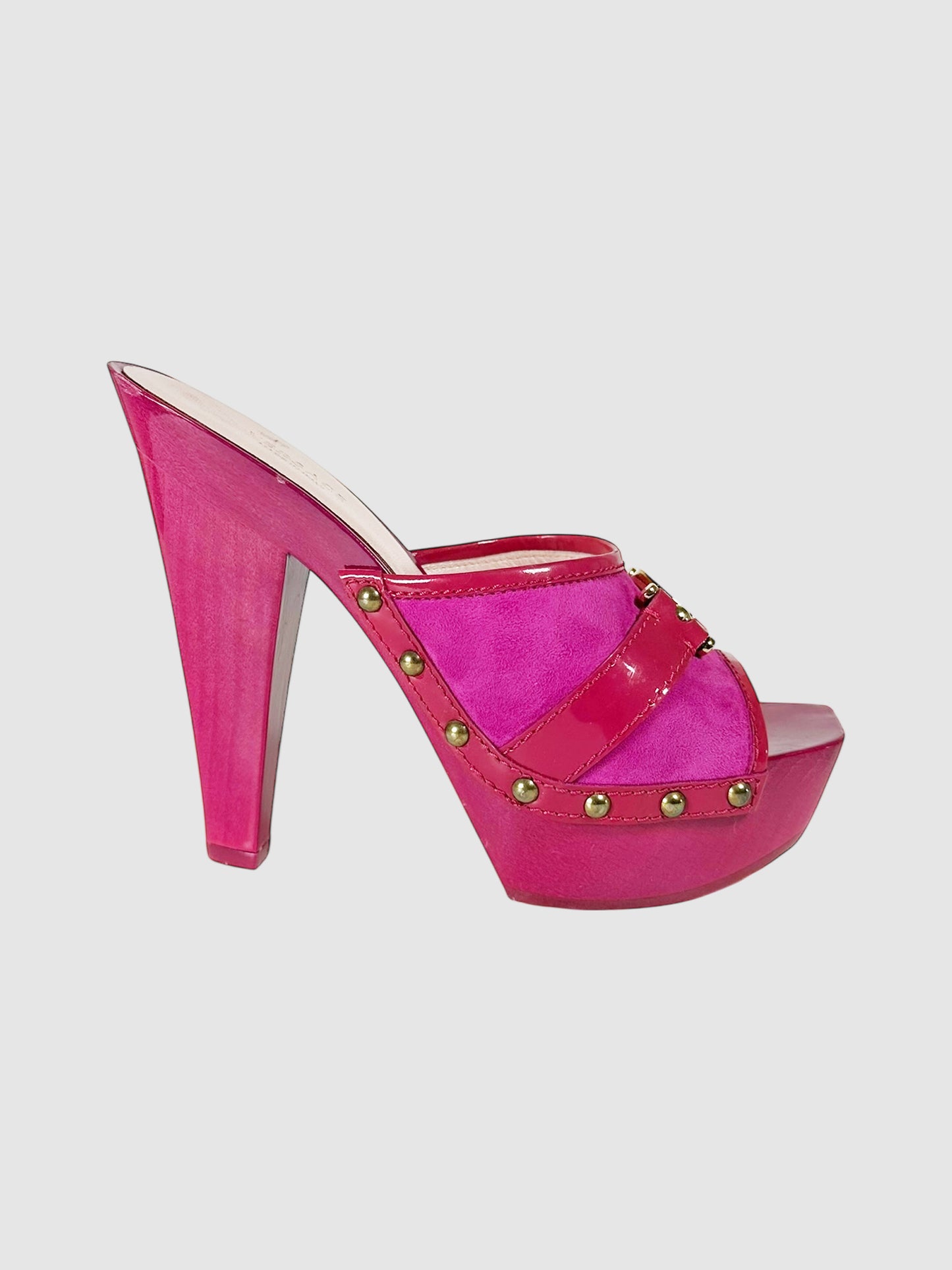 Logo Platform Pumps