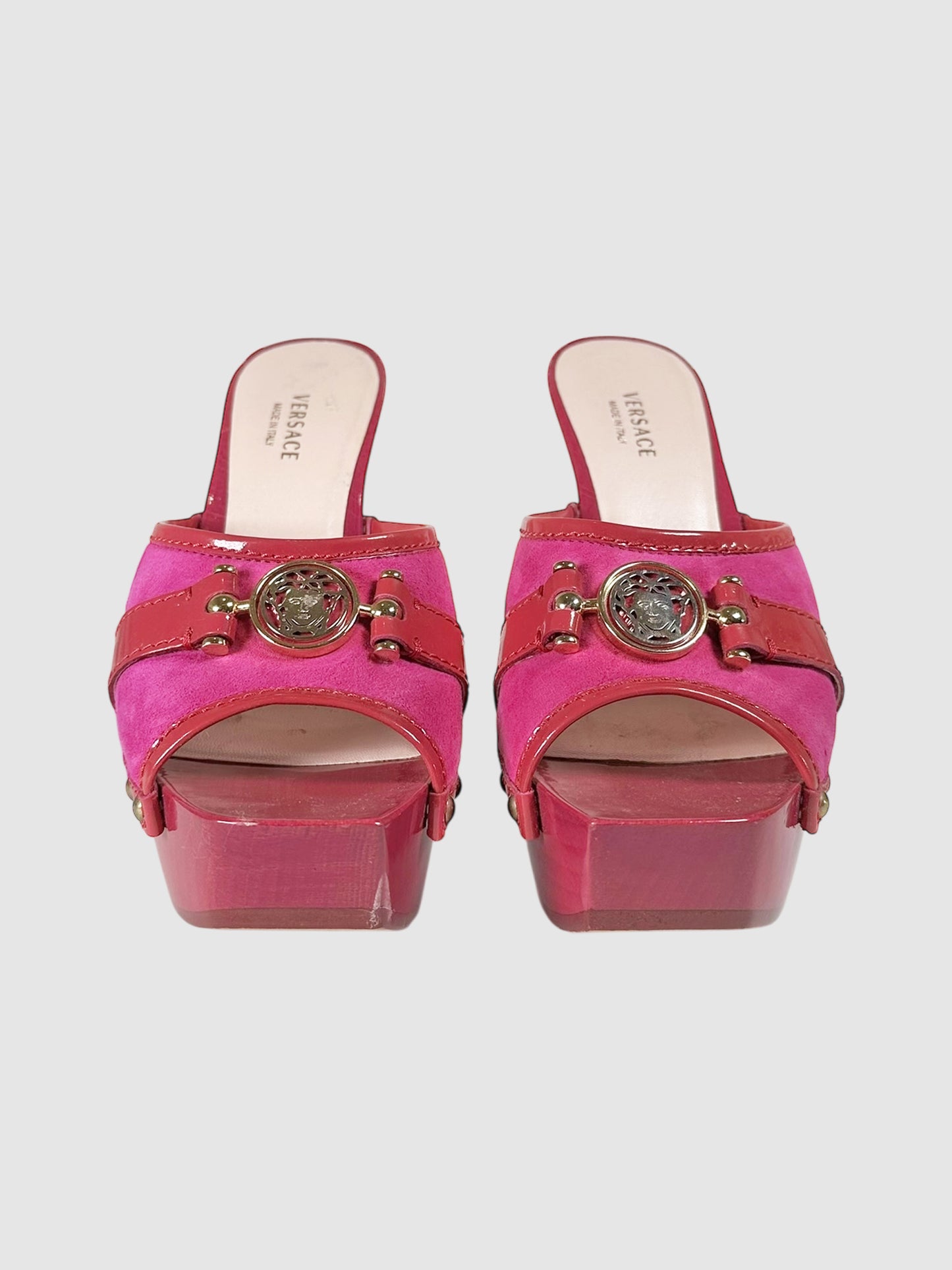 Logo Platform Pumps