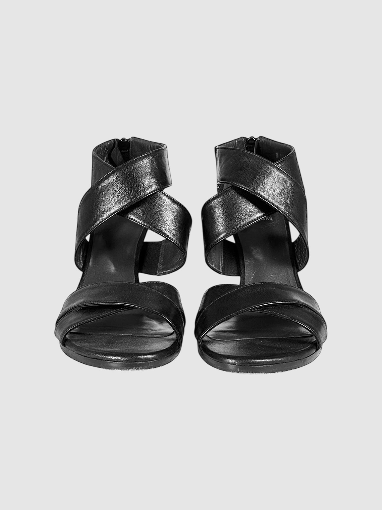 Leather Hugme Pumps