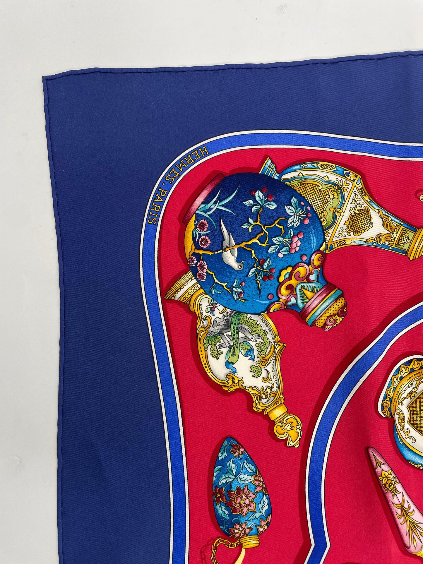 Hermes "Qu Importe Le Flacon" - Second Nature Boutique