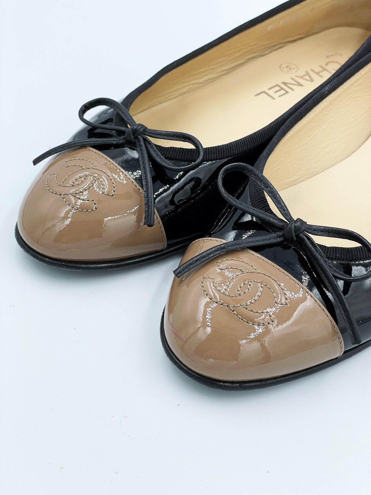 Chanel - Size 37 - Second Nature Boutique