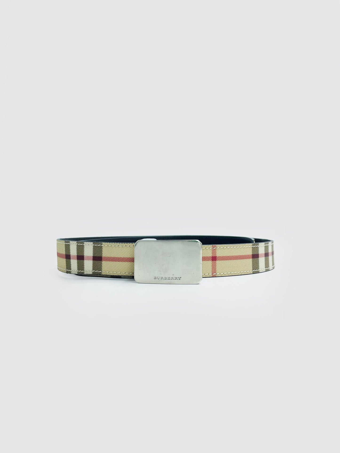 Burberry - Size 40 - Second Nature Boutique